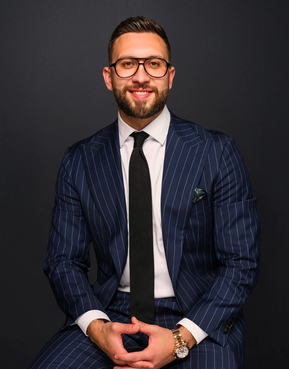 Amir Shamsi consultant-image