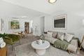 Private Courtyard Townhouse in a Convenient Position