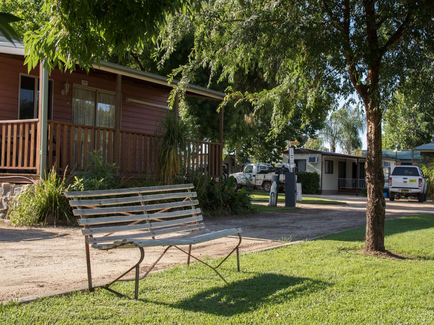 leasehold caravan park accommodation business for sale