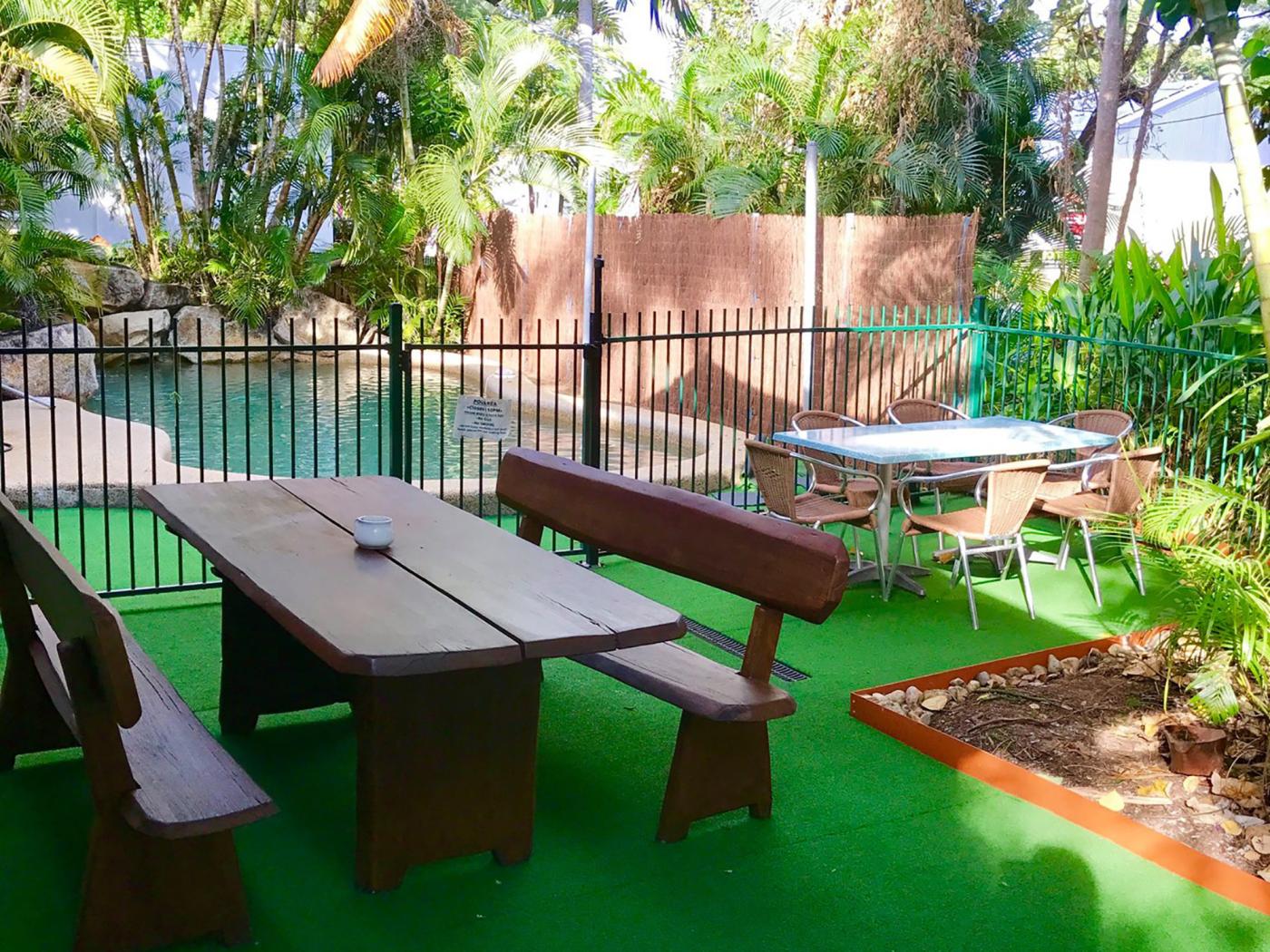 freehold backpackers hostel accommodation business for sale