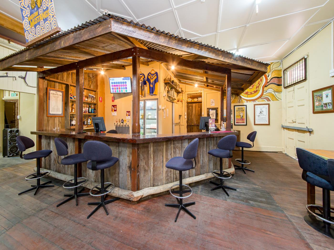 freehold hotel motel business for sale