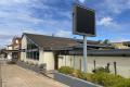 STRONG TRADER, SOLID PROFITS, NEWELL AND STURT HIGHWAYS - 985MF