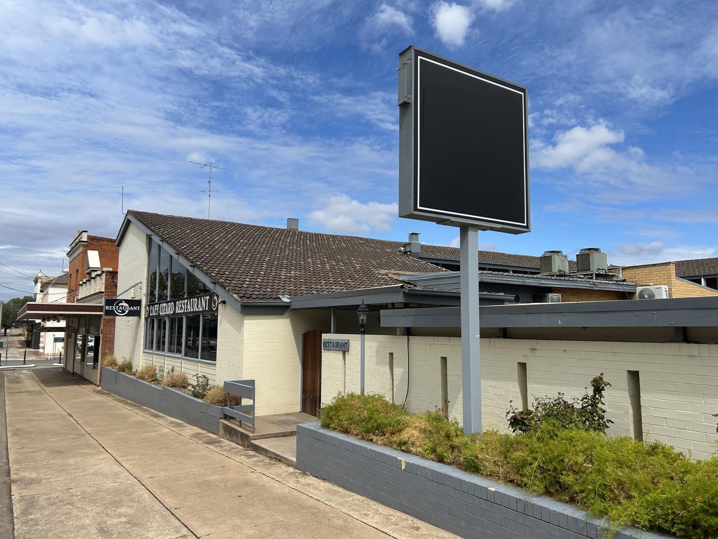 freehold accommodation motel business for sale
