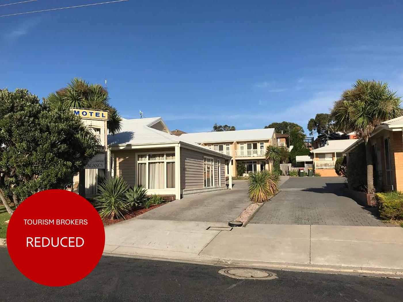 freehold motel accommodation business for sale