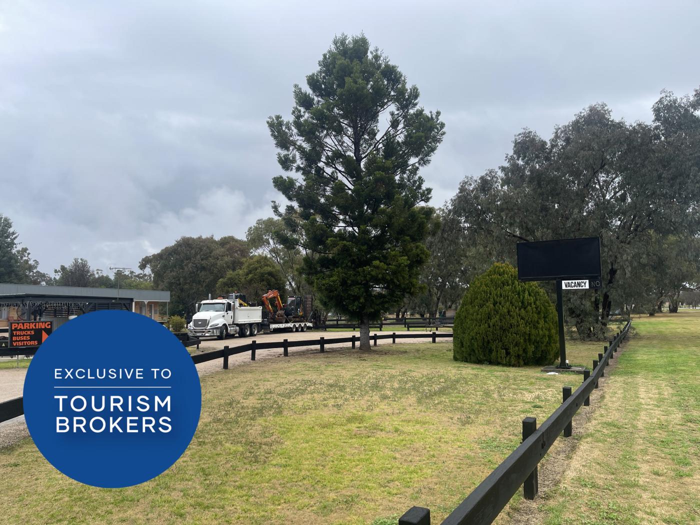 freehold motel accommodation business for sale 1434MF