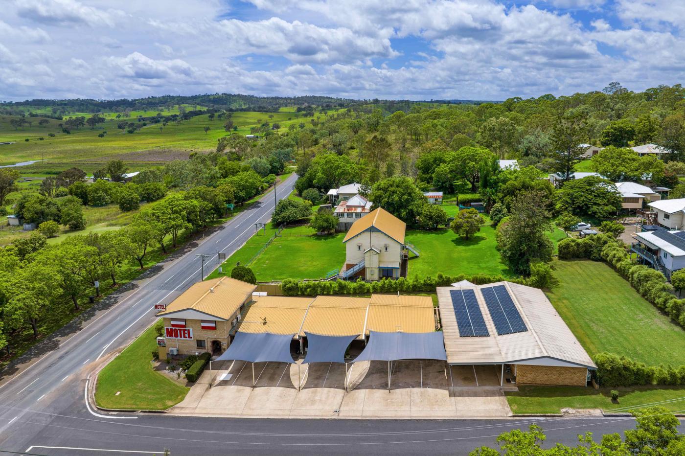 leasehold motel accommodation business for sale