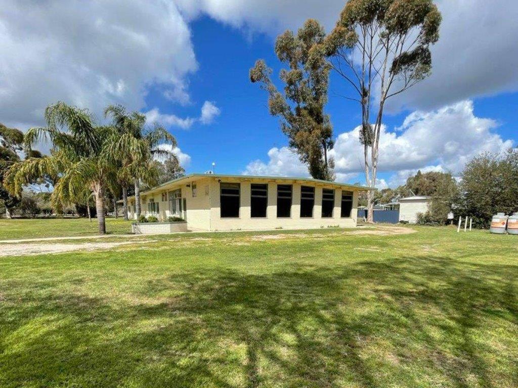 passive investment motel accommodation business for sale