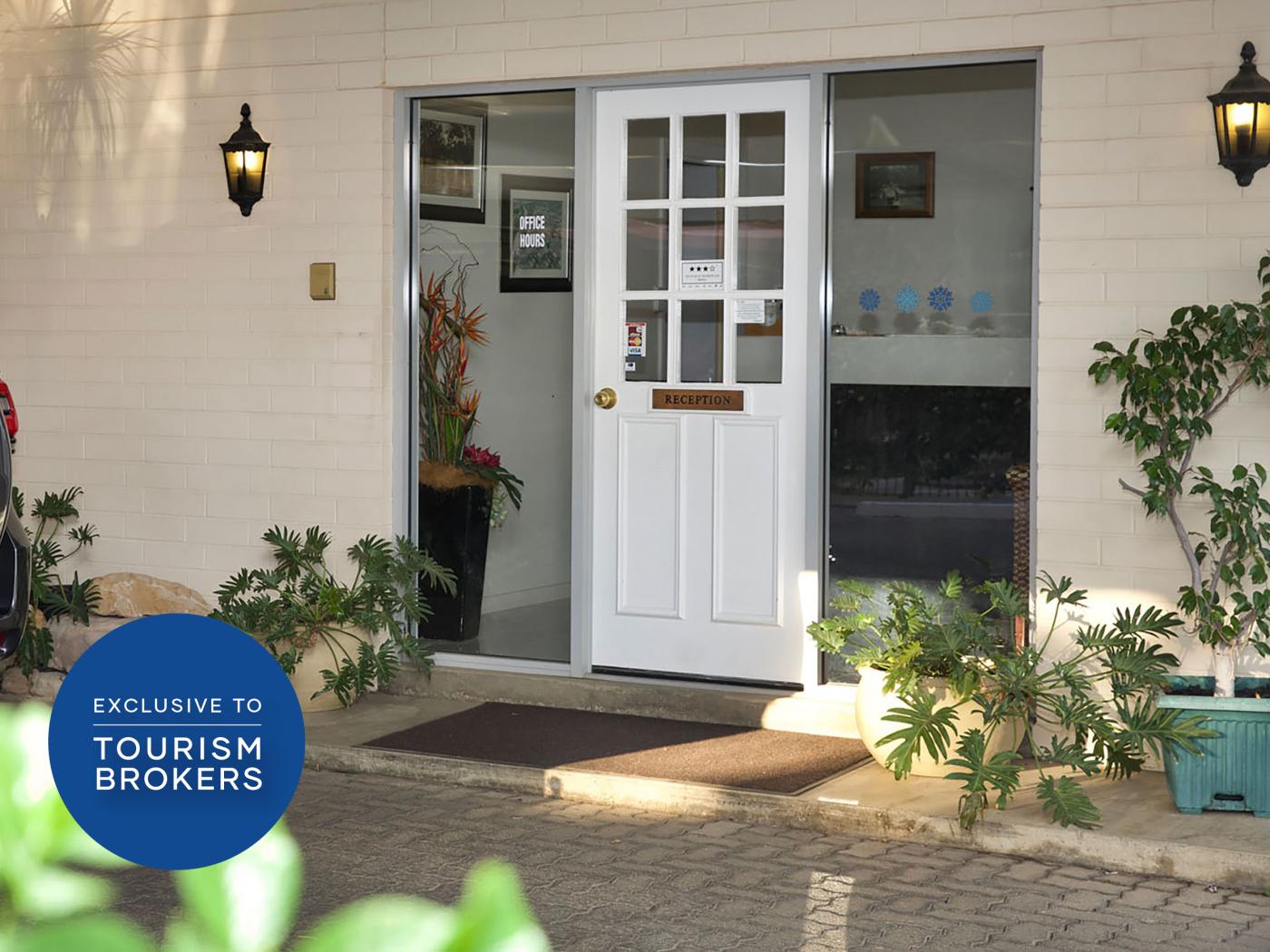leasehold motel accommodation business for sale