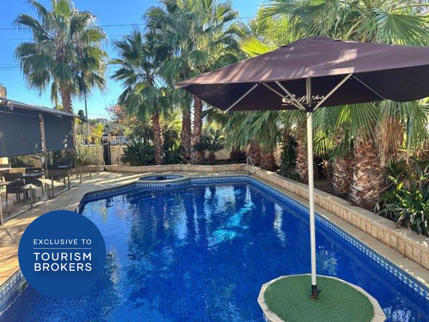 leasehold motel accommodation business for sale