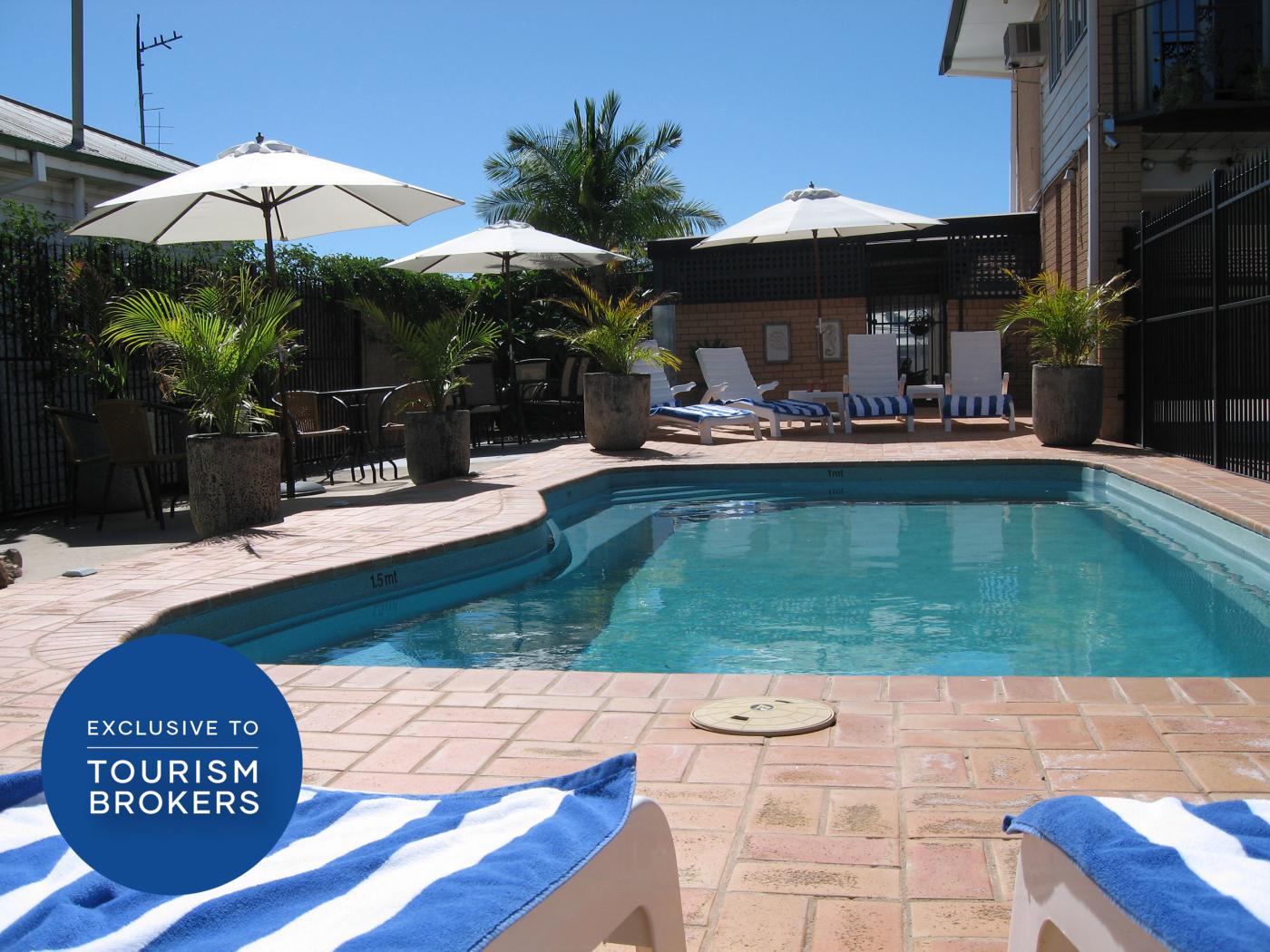 leasehold motel accommodation business for sale