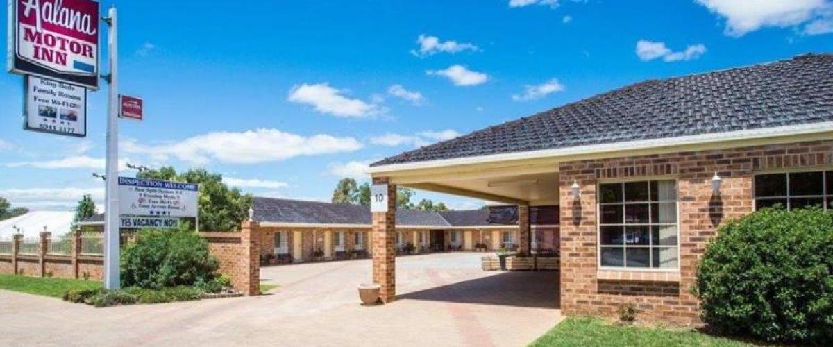 407MI - Fantastic Condition Investment Motel + Money maker