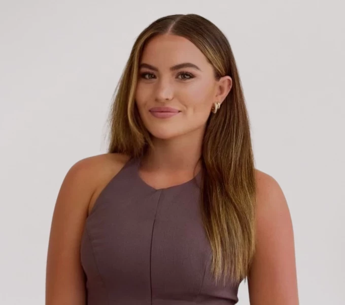 Angelina Sweeney photo