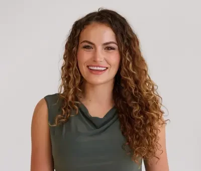 Angelina Sweeney photo