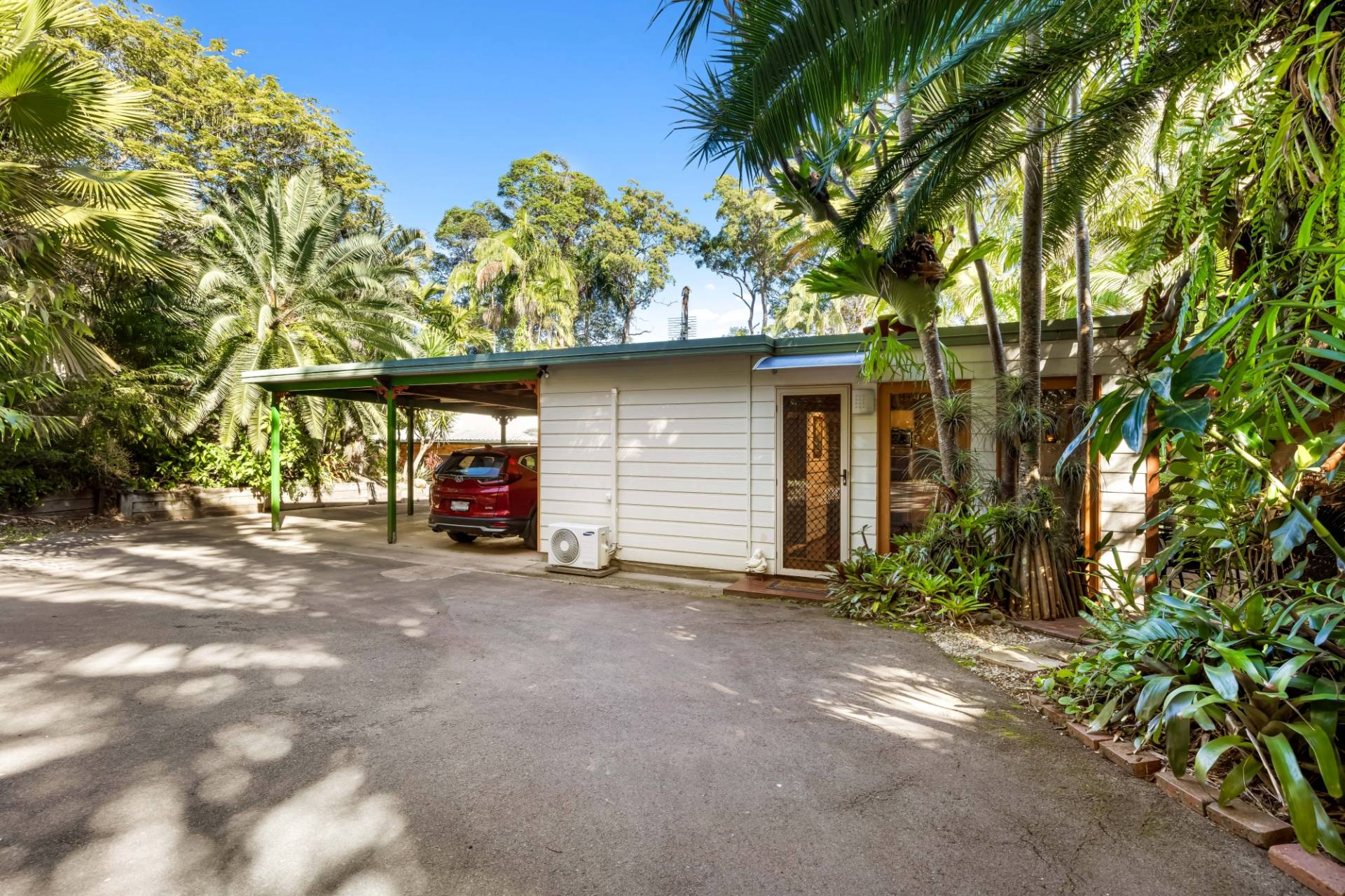 14 Sugar View Lane, Rosemount - Thumbnail 6
