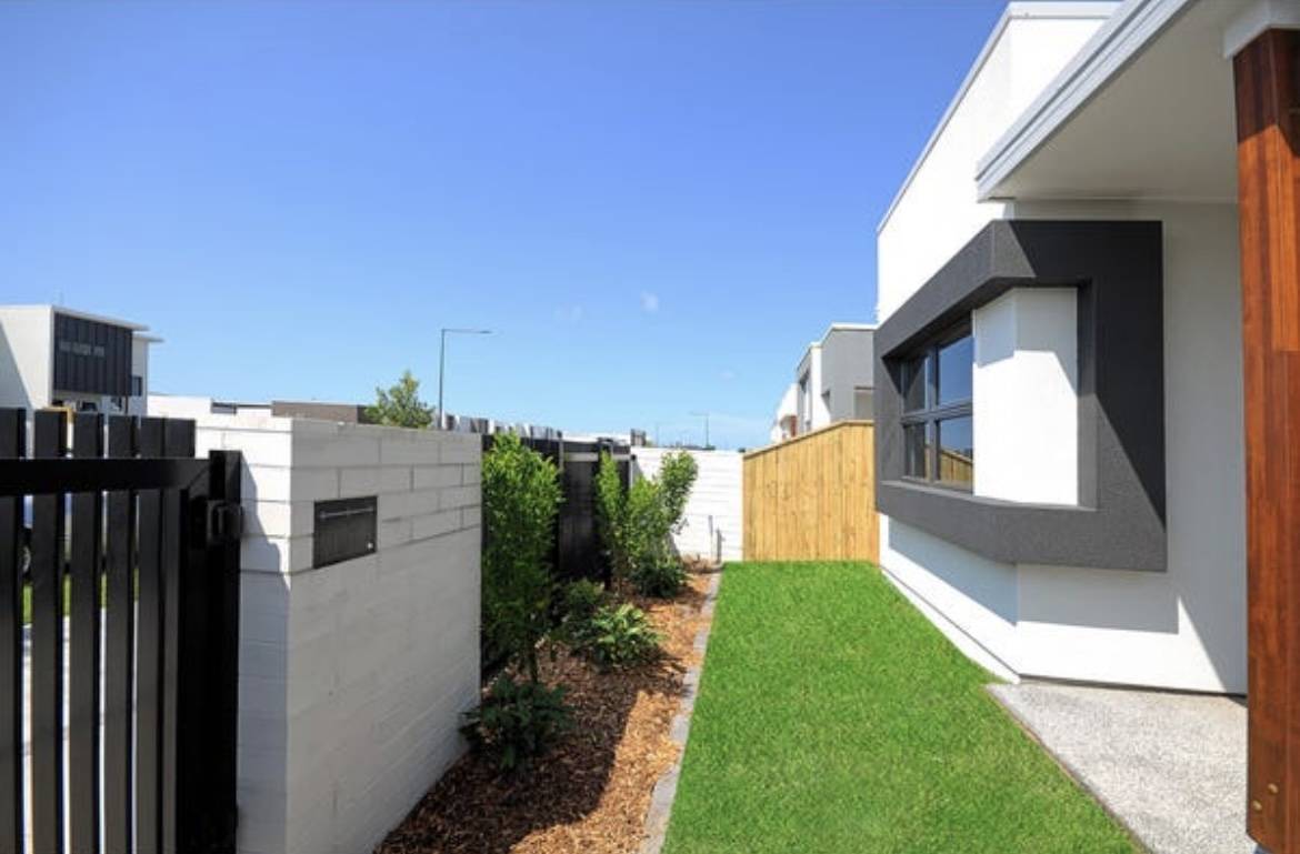 77 Tranquility Way, Palmview - Thumbnail 2