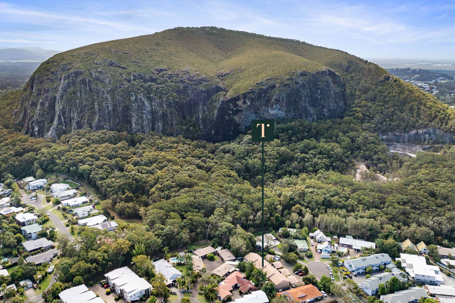 6, 7 Wales Court, Mount Coolum - Thumbnail 2