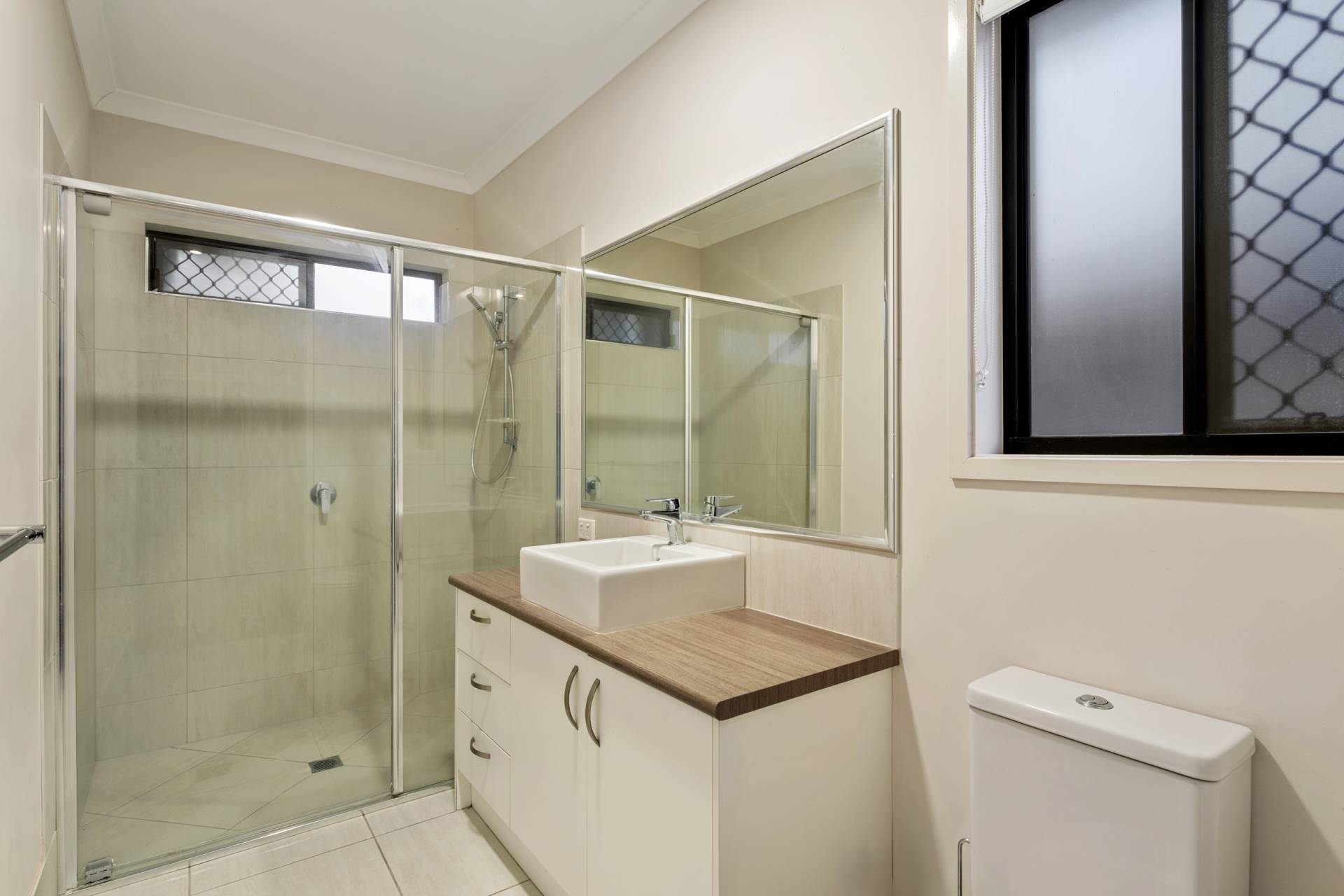 17 Forest Pines Boulevard, Forest Glen - Thumbnail 8