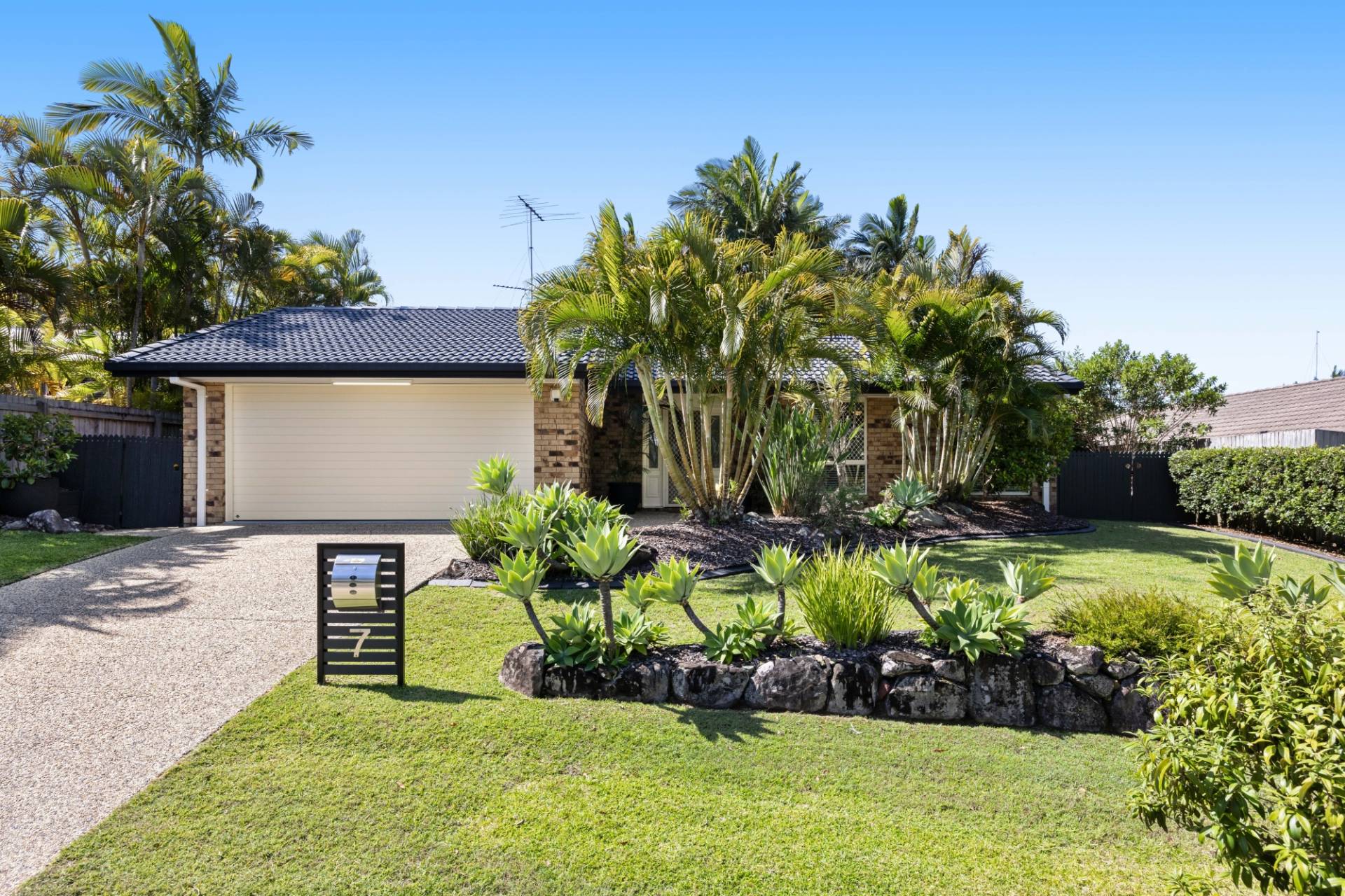 7 Killeen Close, Buderim - Thumbnail 2