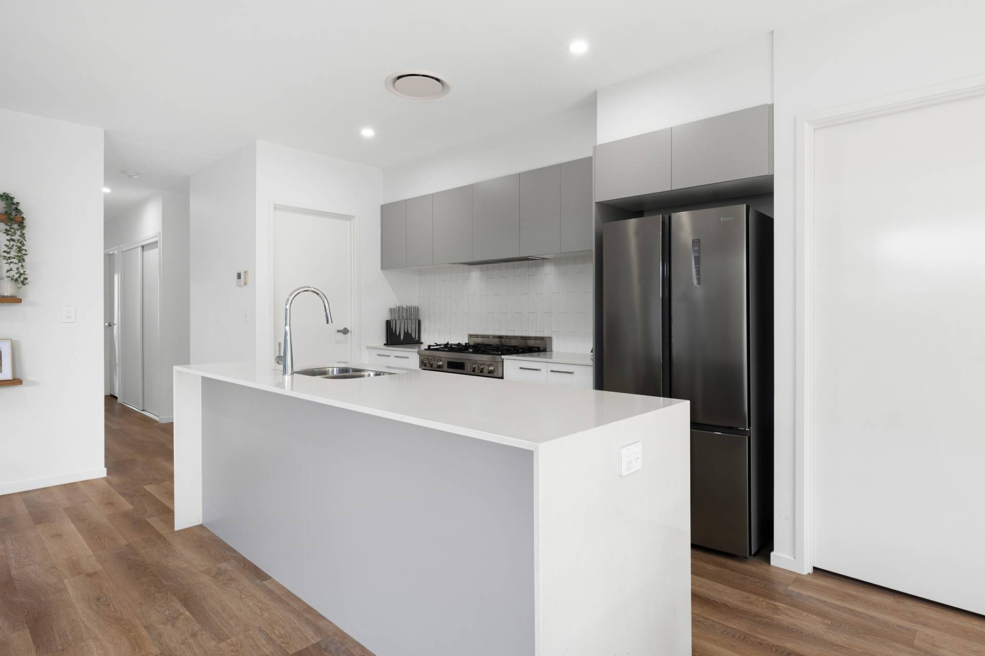 12 Roseleaf Crescent, Palmview - Thumbnail 5