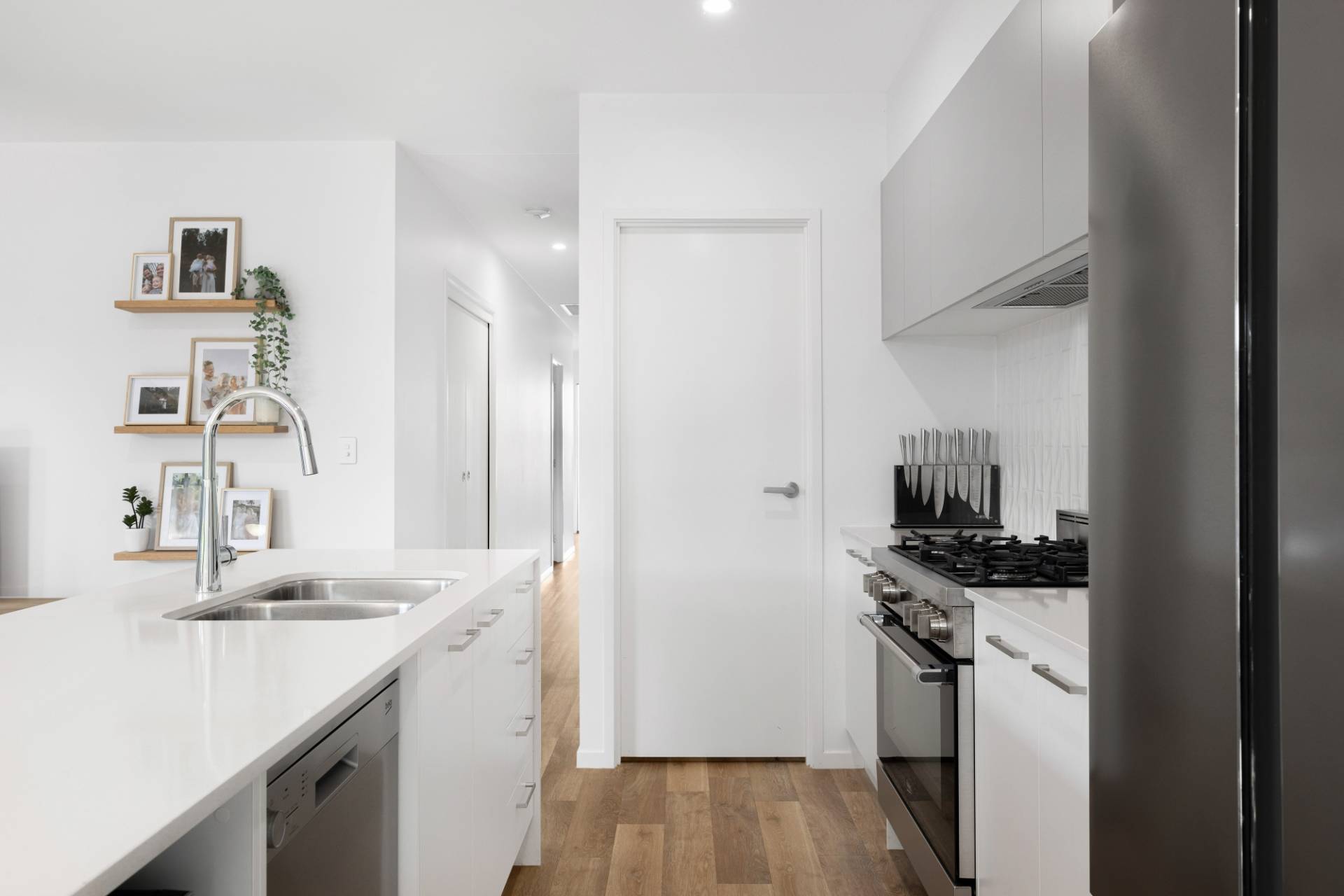 12 Roseleaf Crescent, Palmview - Thumbnail 6