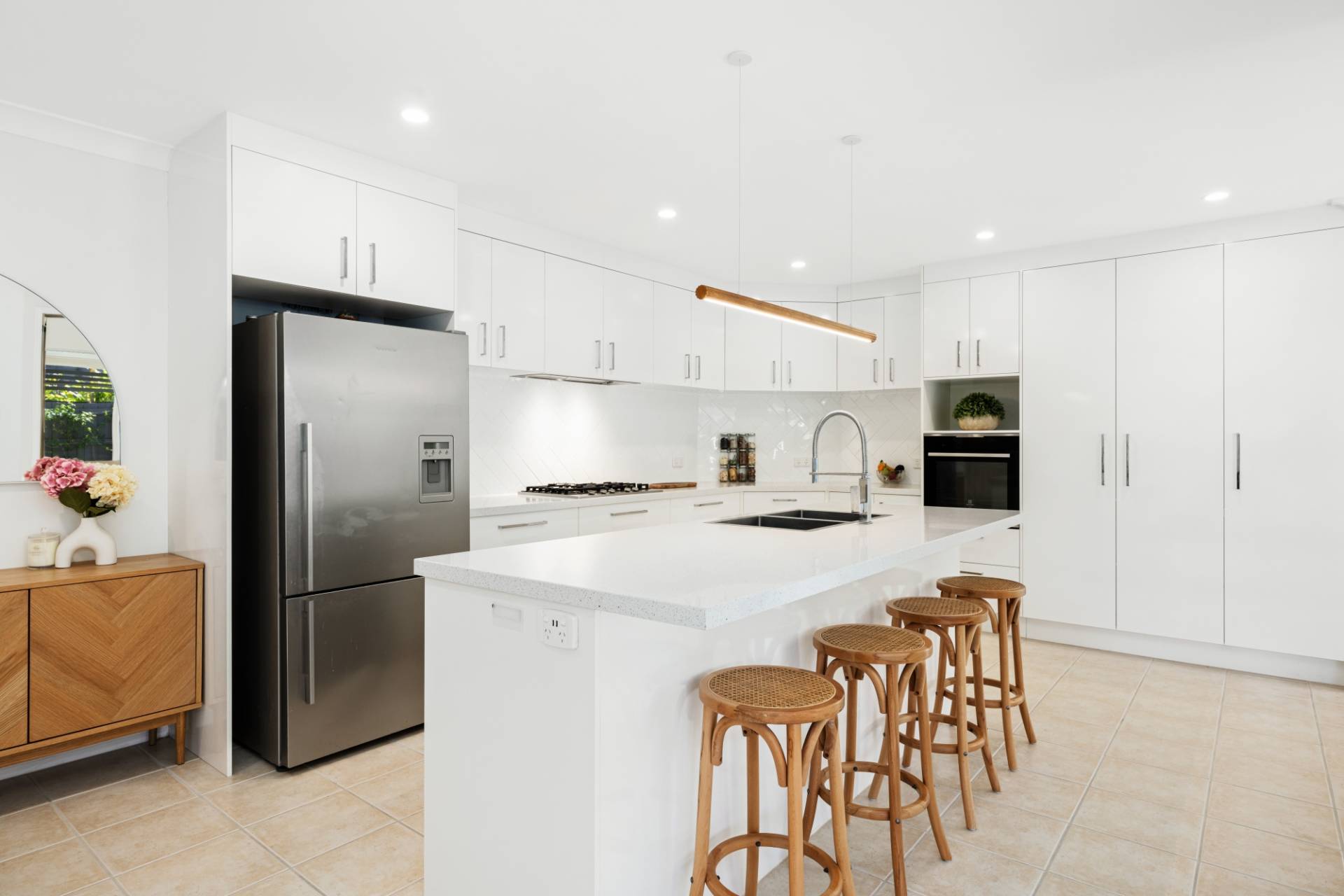 23 Barracuda Court, Mountain Creek - Thumbnail 6
