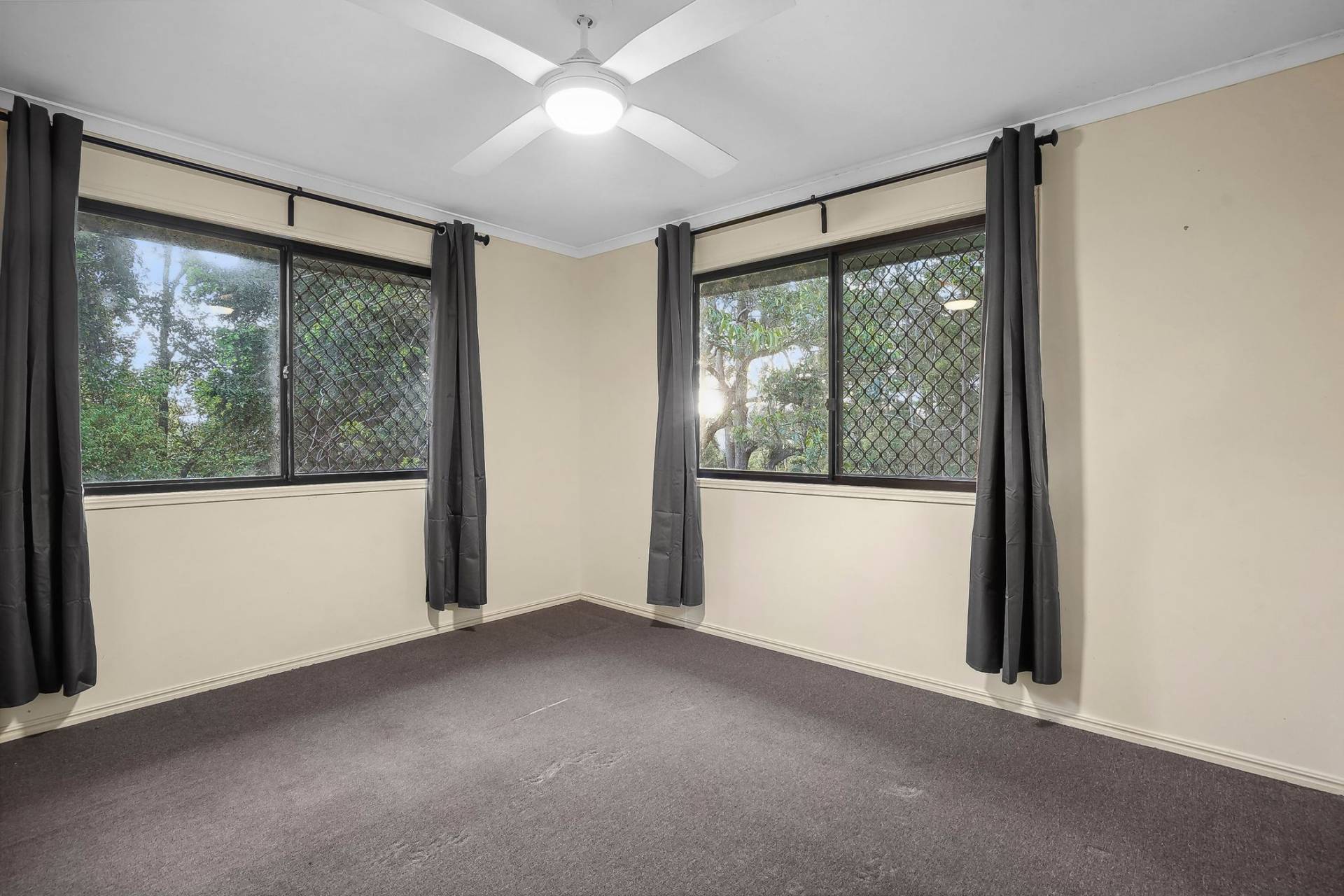 26 Lemon Grove Place, Rosemount - Thumbnail 7