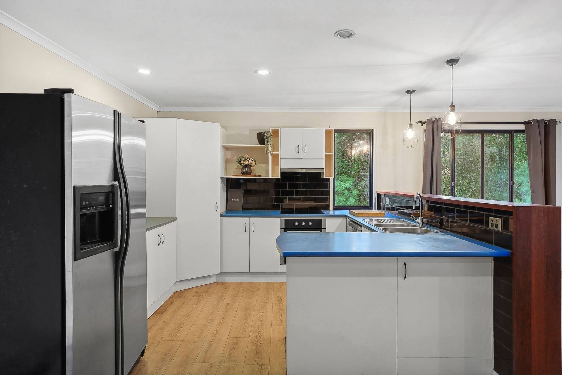 26 Lemon Grove Place, Rosemount - Thumbnail 4