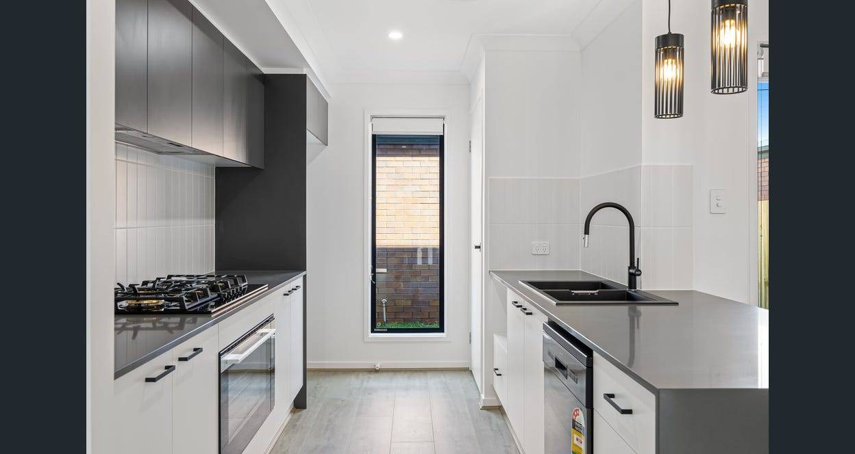 77 Harmony Boulevard, Palmview - Thumbnail 3