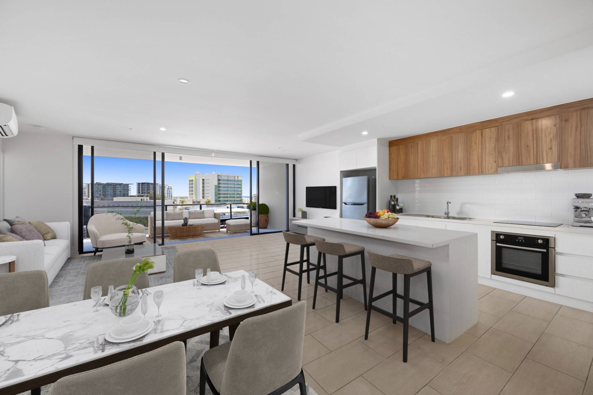 607, 9 Market Lane, Maroochydore - Image 1
