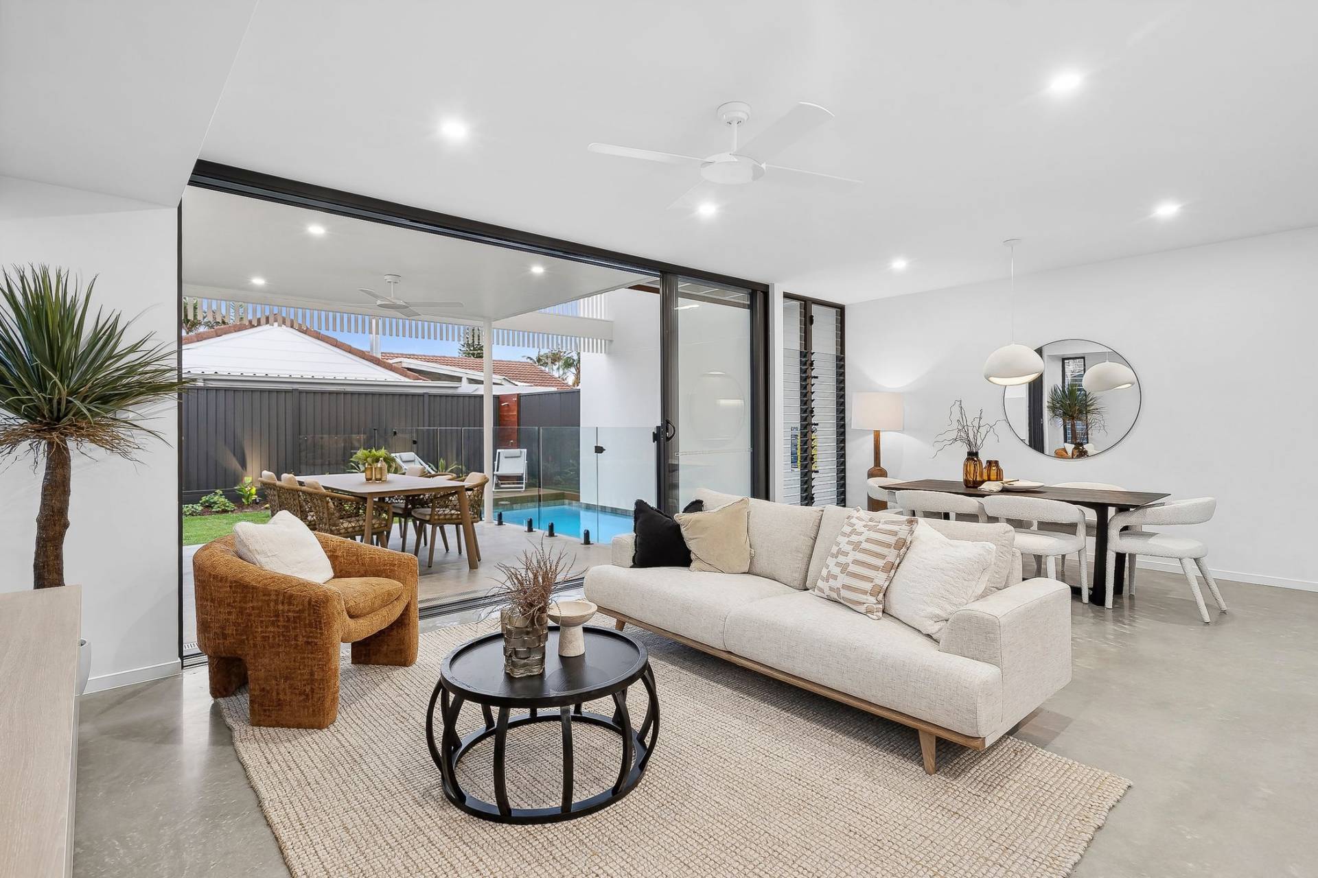 2/5 Curbarra Street, Buddina - Thumbnail 4