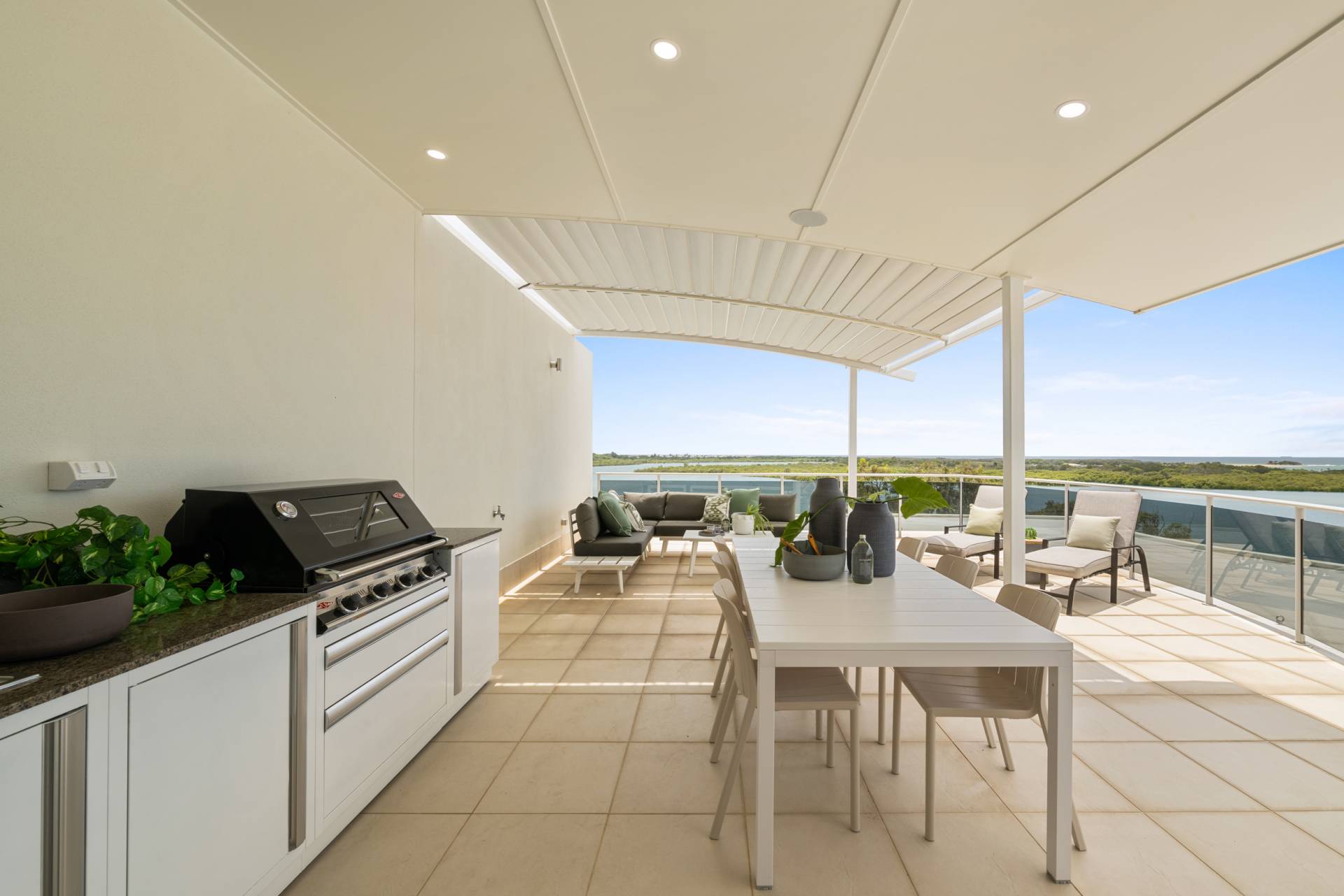 602/50 Picnic Point Esplanade, Maroochydore - Thumbnail 4