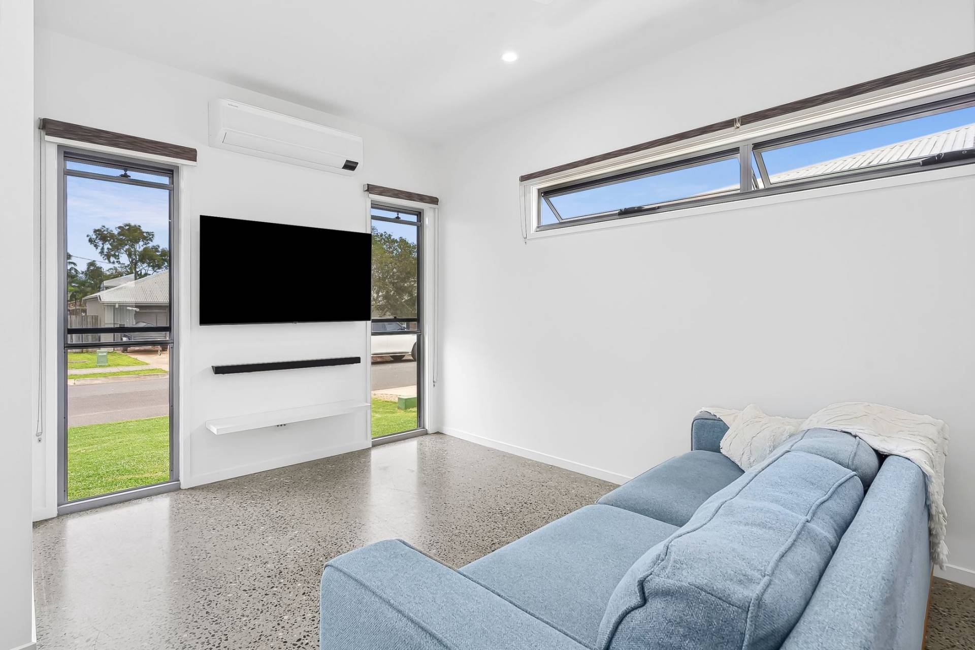 32 Carlisle Circuit, Mountain Creek - Thumbnail 6