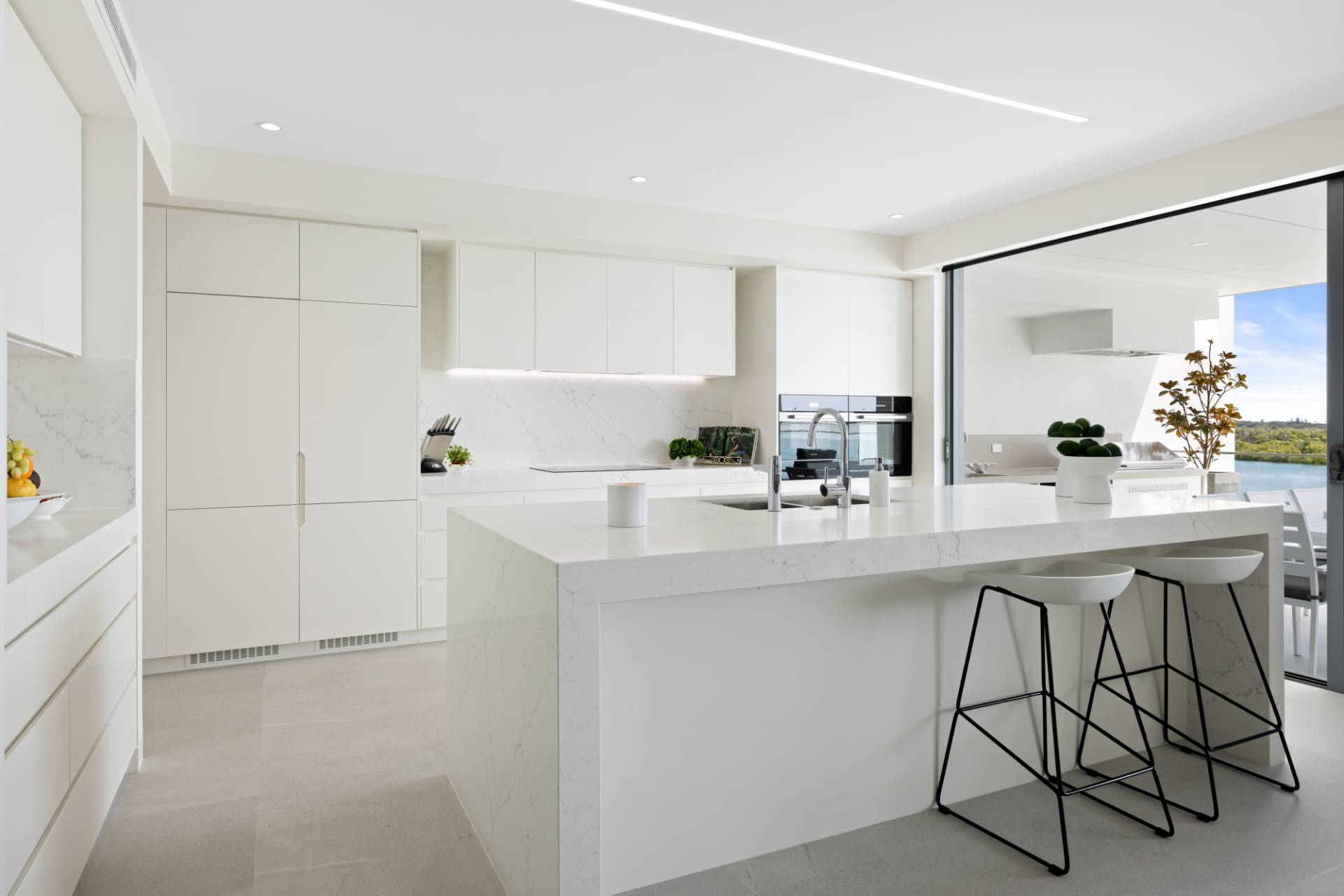 402/110 Duporth Avenue, Maroochydore - Thumbnail 5