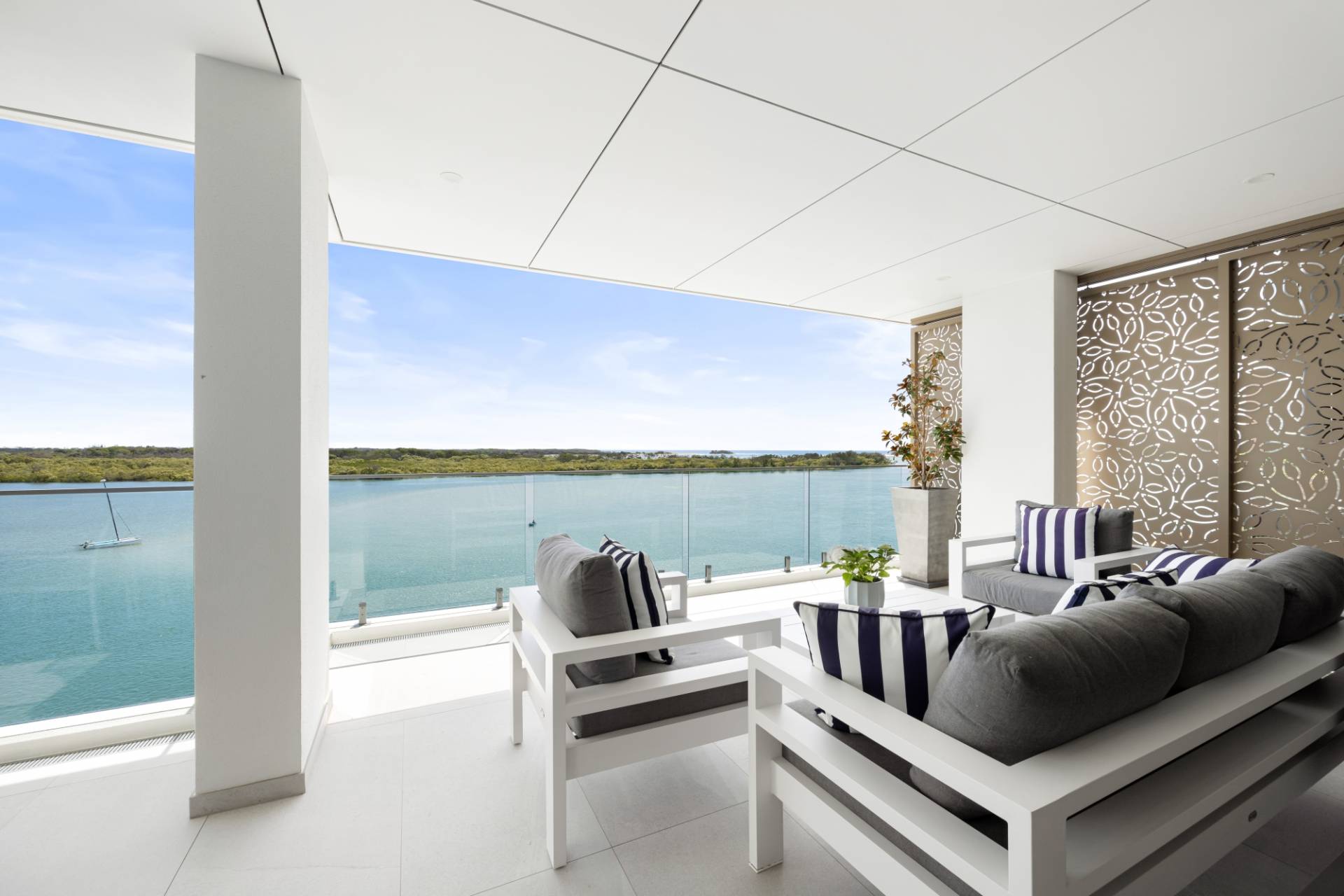 402/110 Duporth Avenue, Maroochydore - Thumbnail 8