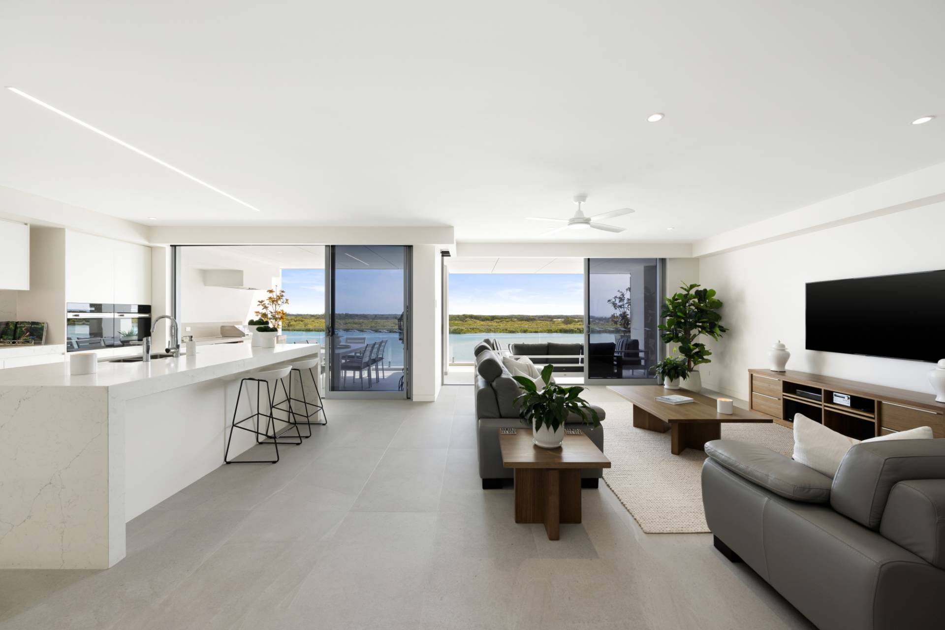 402/110 Duporth Avenue, Maroochydore - Thumbnail 6