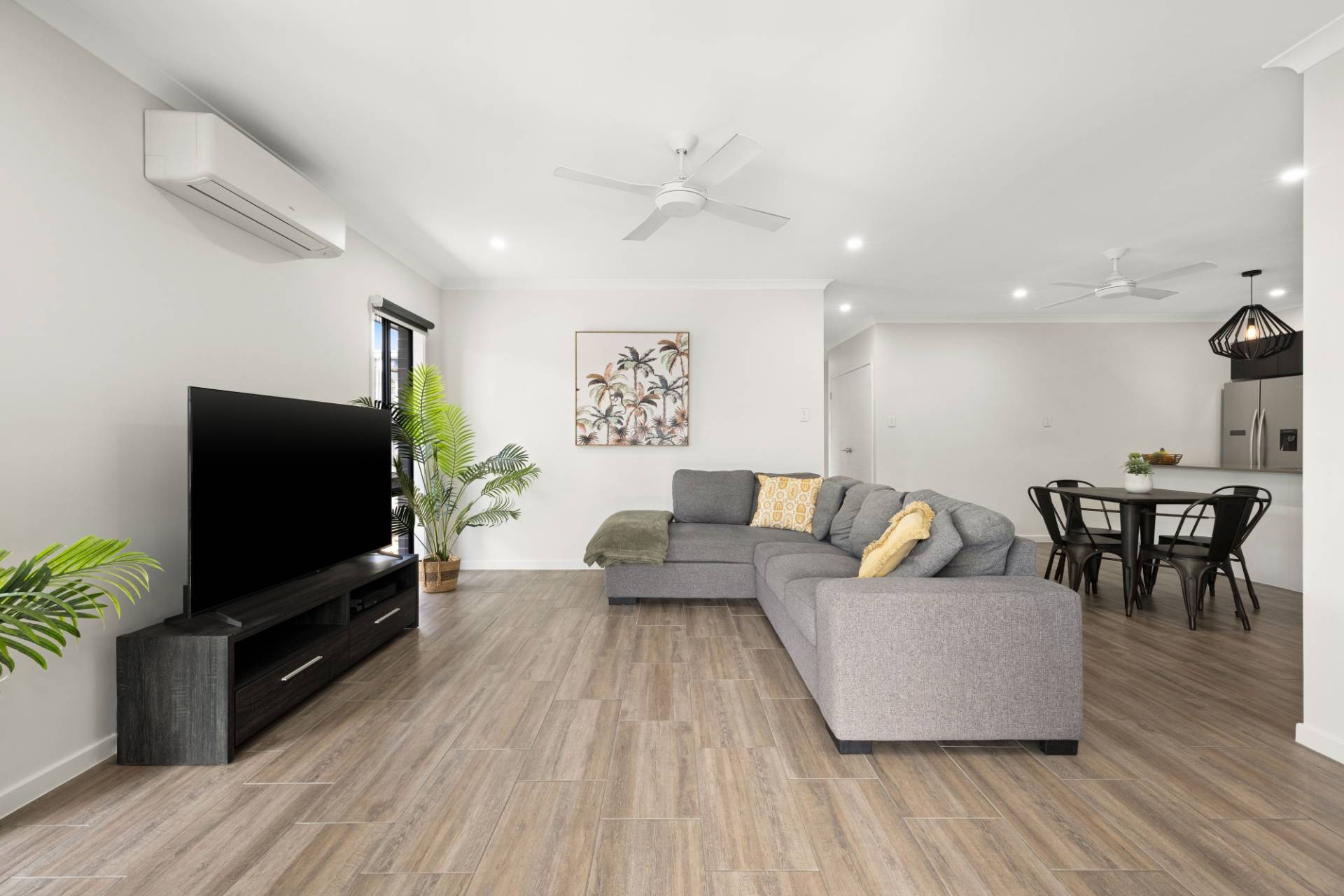 19 Sapphire Way, Palmview - Thumbnail 5