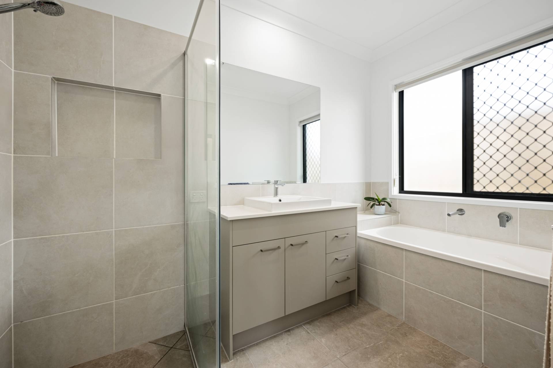 7 Jasmine Avenue, Bells Creek - Thumbnail 7
