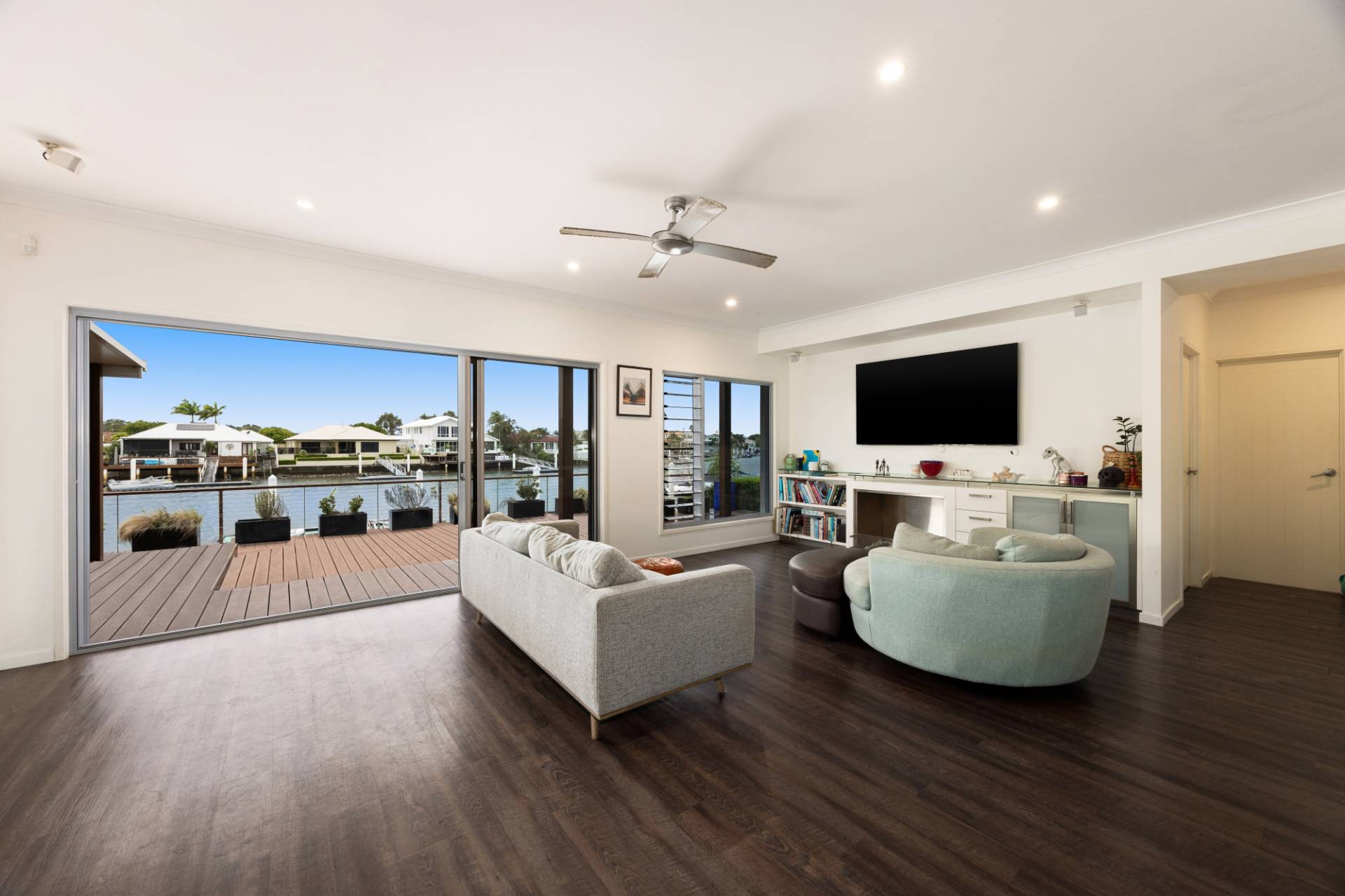 12 Nevis Court, Parrearra - Thumbnail 6