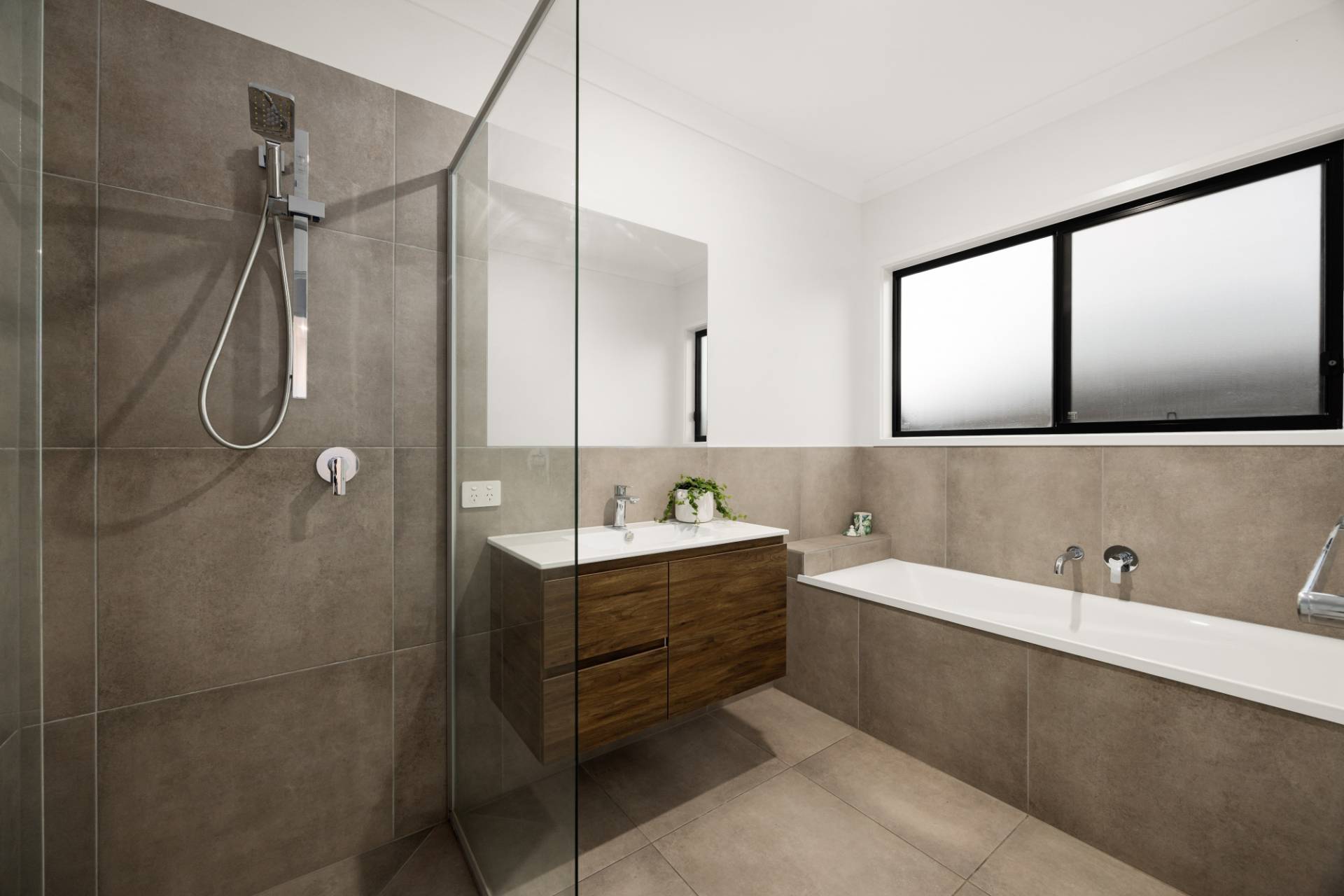 72 Velvet Way, Palmview - Thumbnail 8