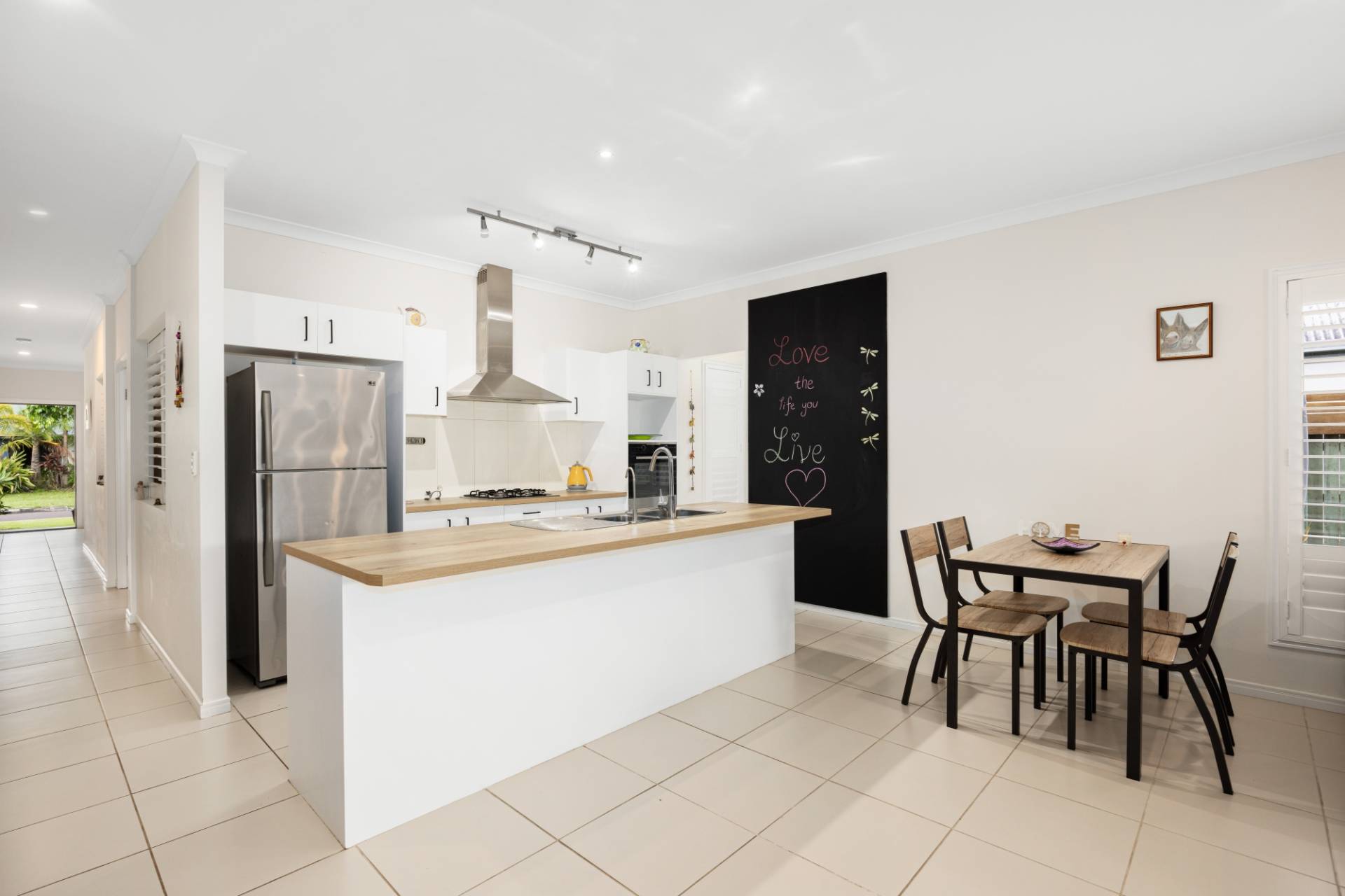 18 Bateman Street, Sippy Downs - Thumbnail 2