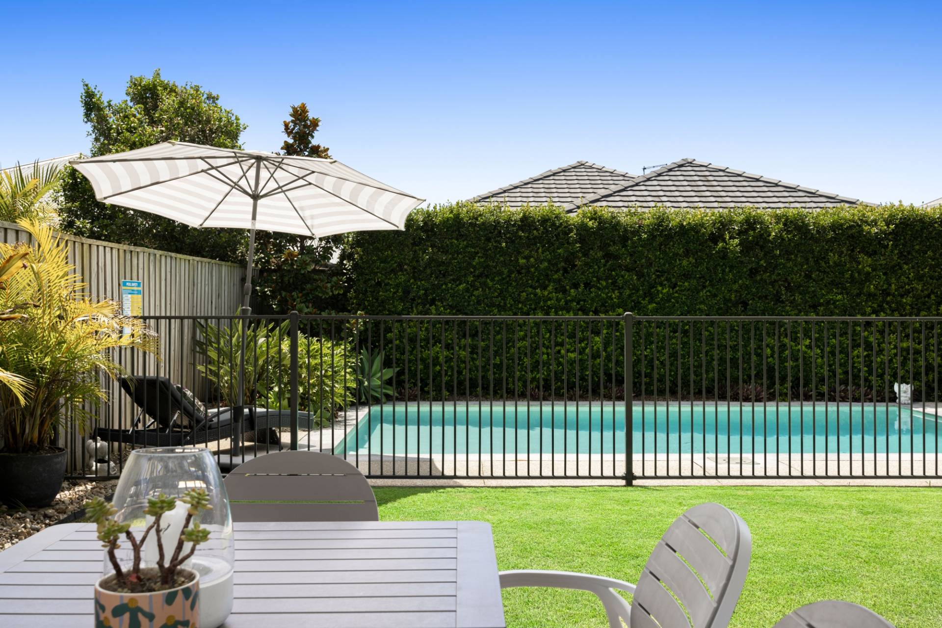 14 Sapphire Way, Palmview - Thumbnail 2