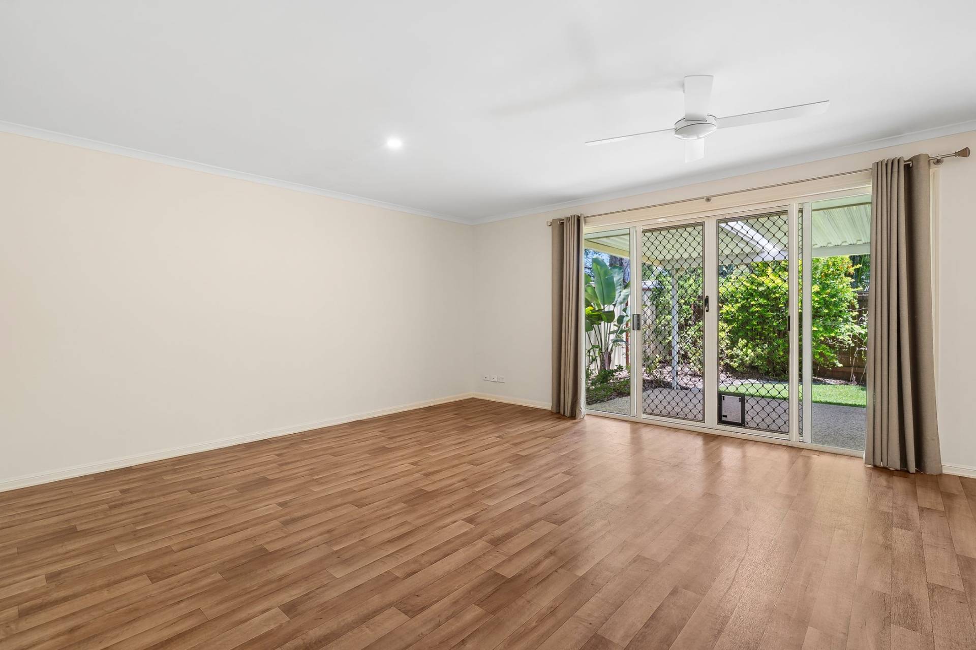2/13 Meandersea Court, Mountain Creek - Thumbnail 5