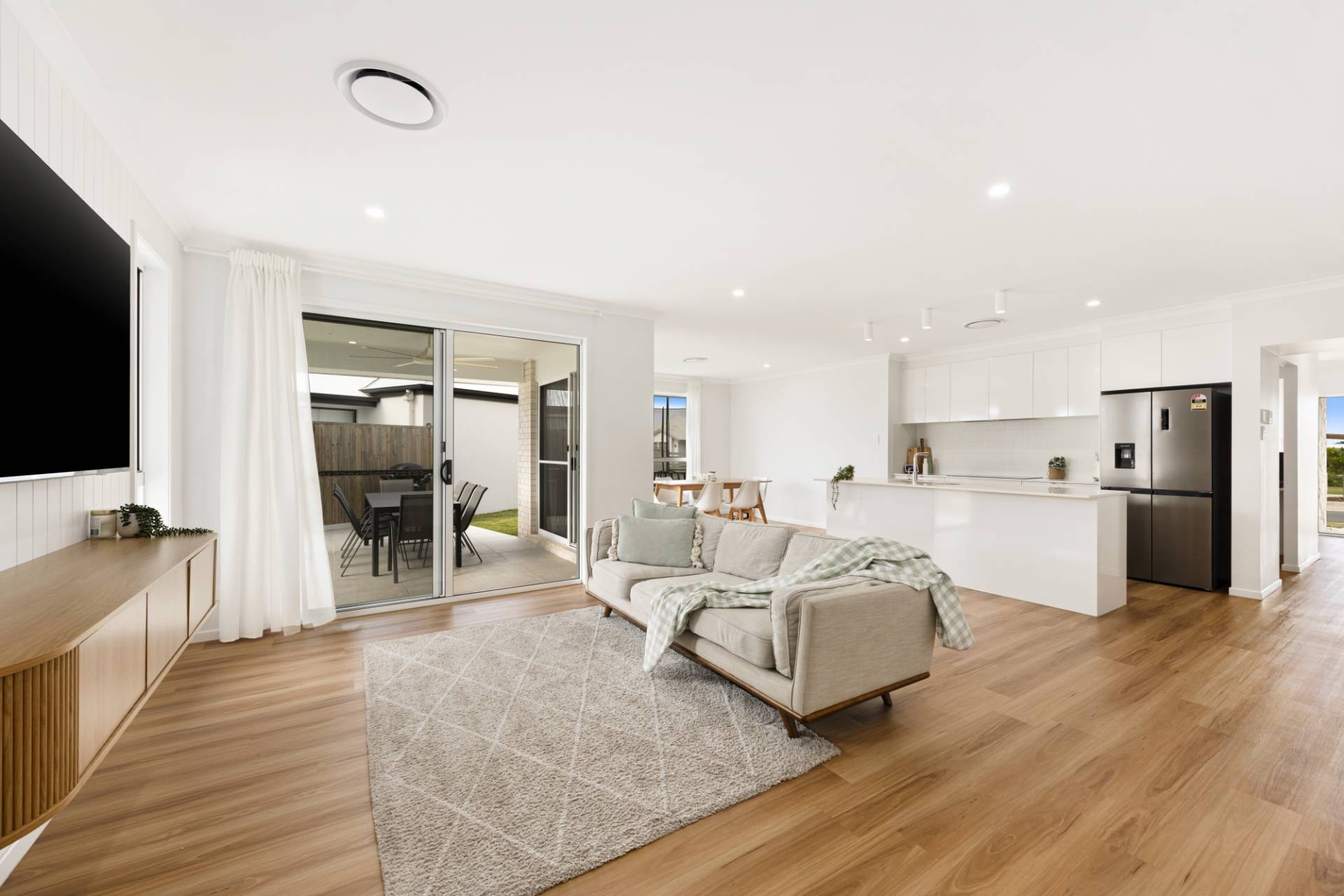 50 Tamborine Crescent, Banya - Thumbnail 6