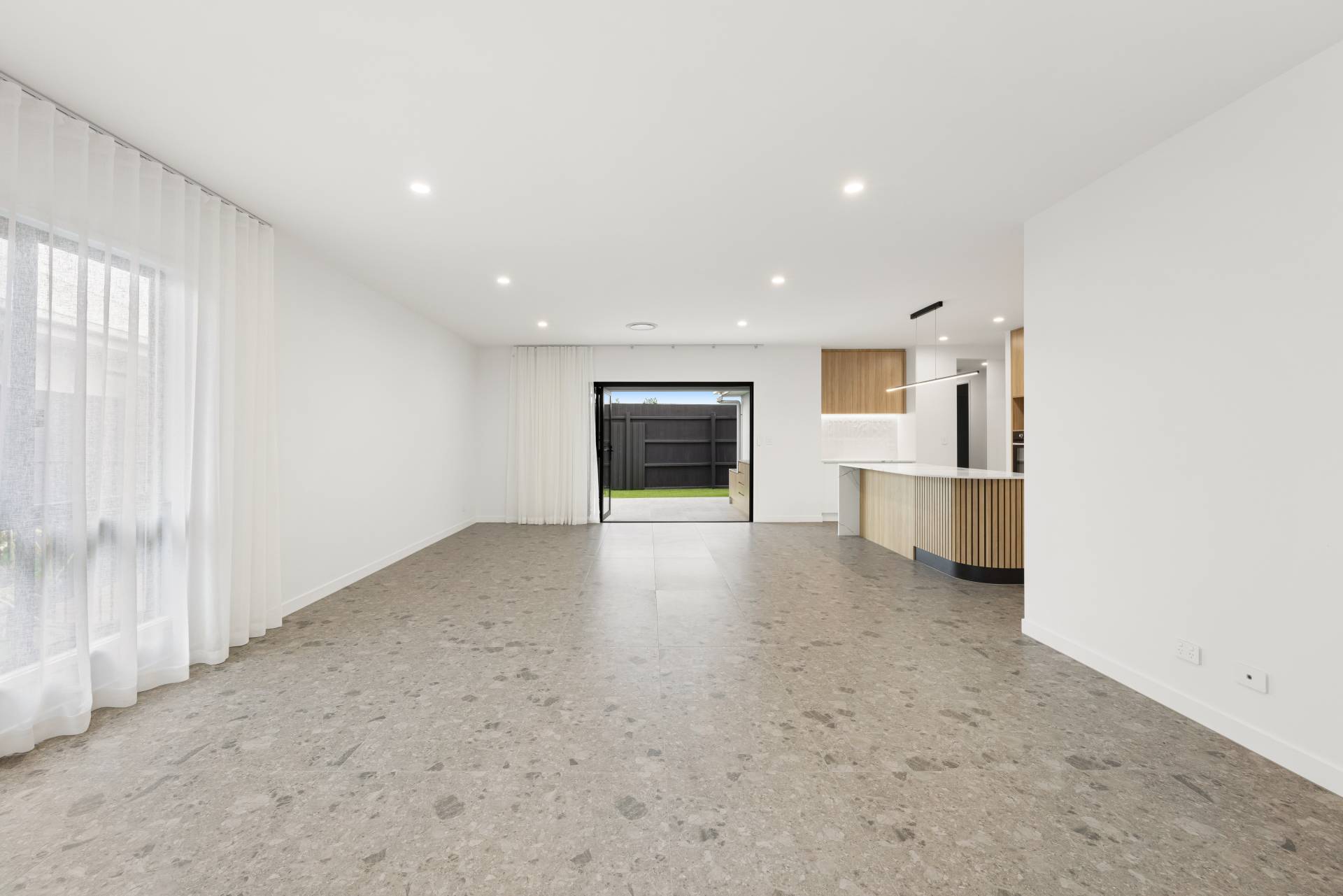 32 Zeil Crescent, Banya - Thumbnail 5