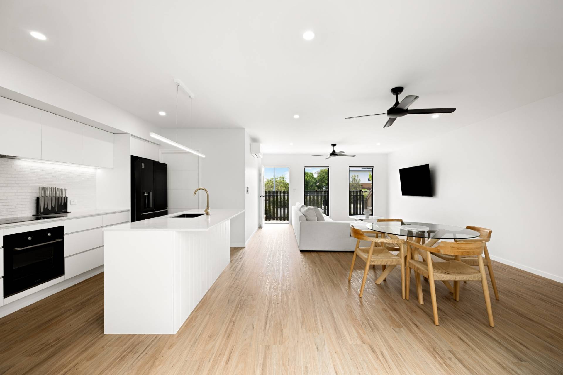 85 Sunrise Drive, Maroochydore - Thumbnail 3