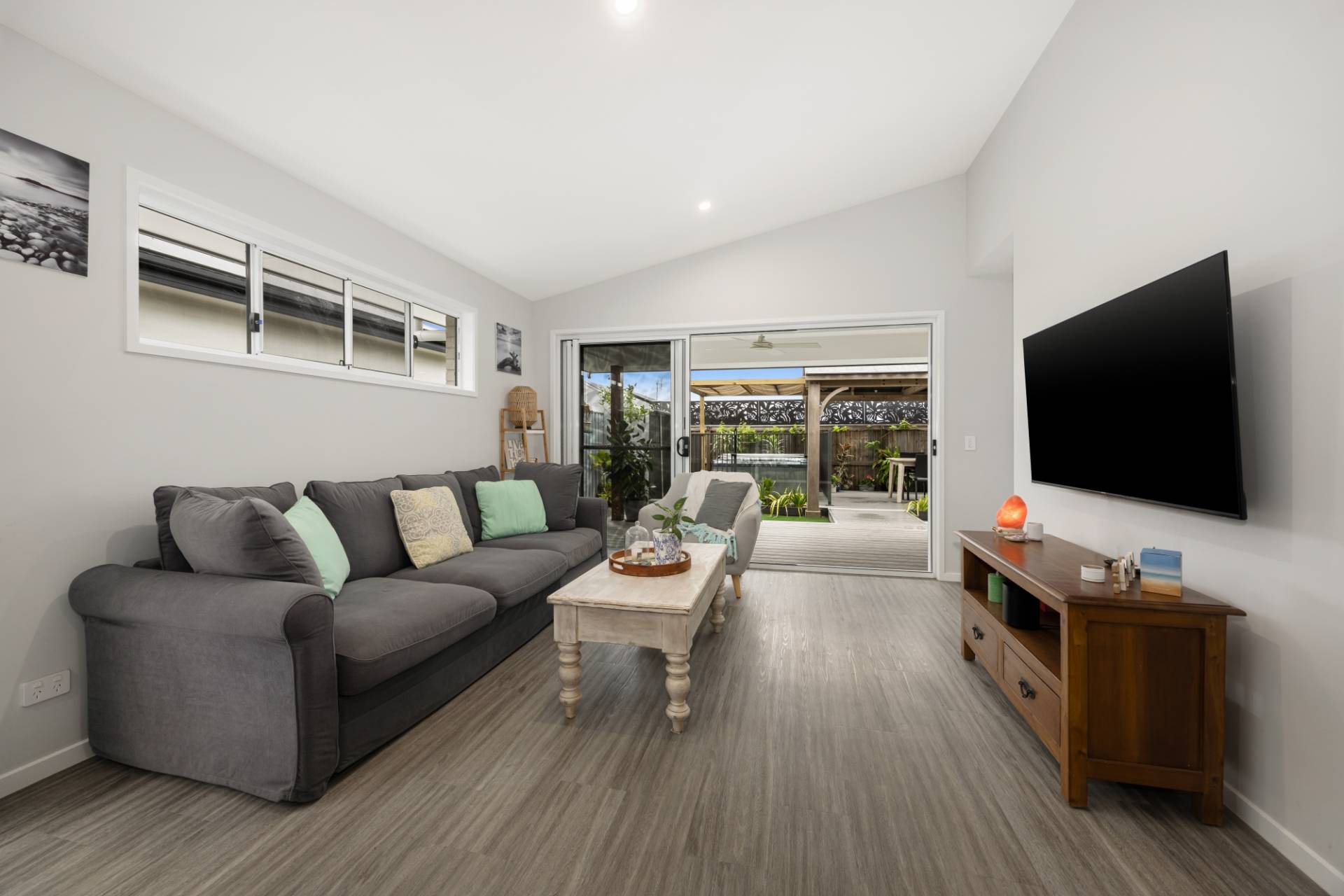 44 Logrunner Circuit, Palmview - Thumbnail 6