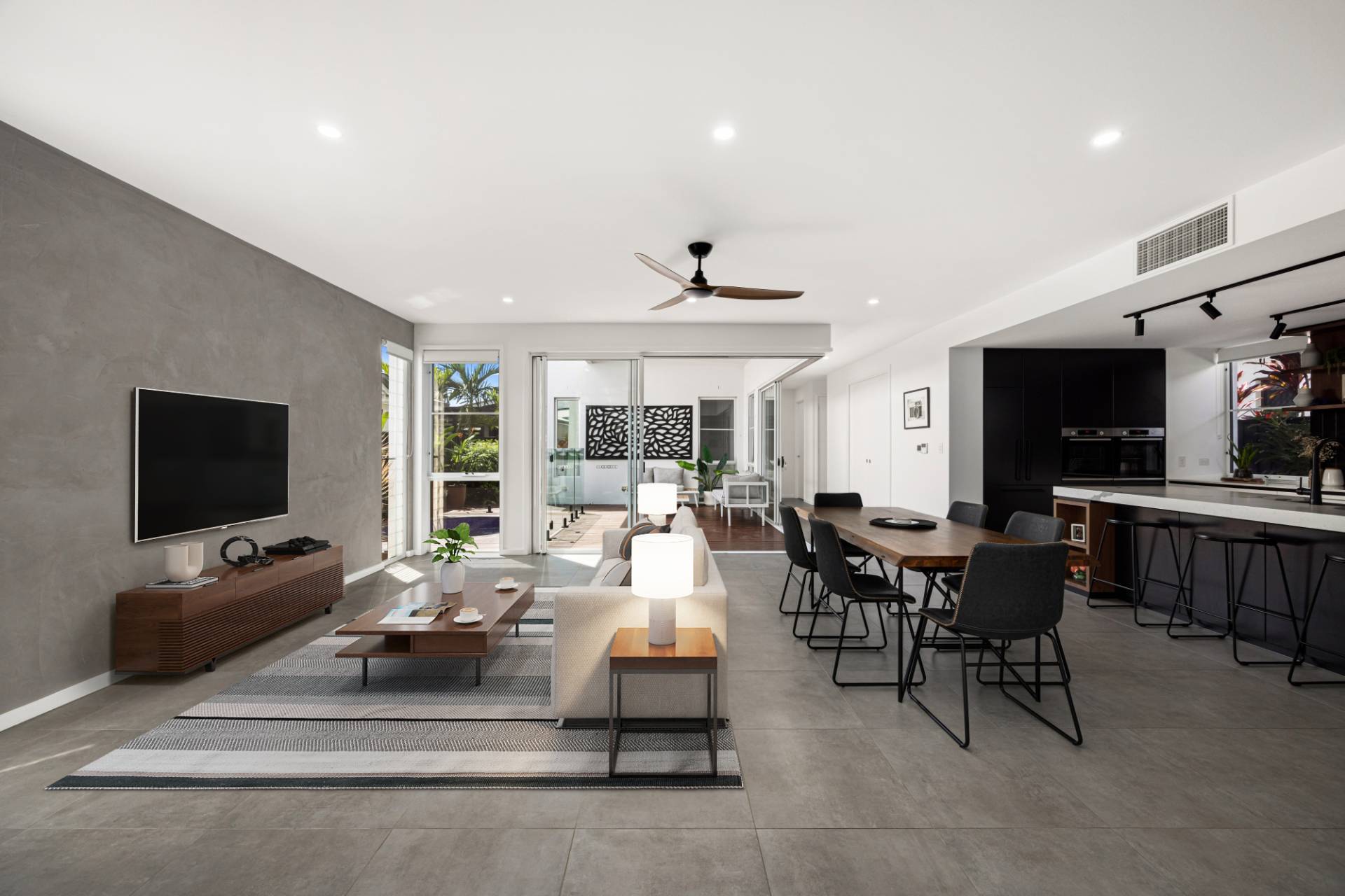 12 Tropicana Place, Palmview - Thumbnail 5