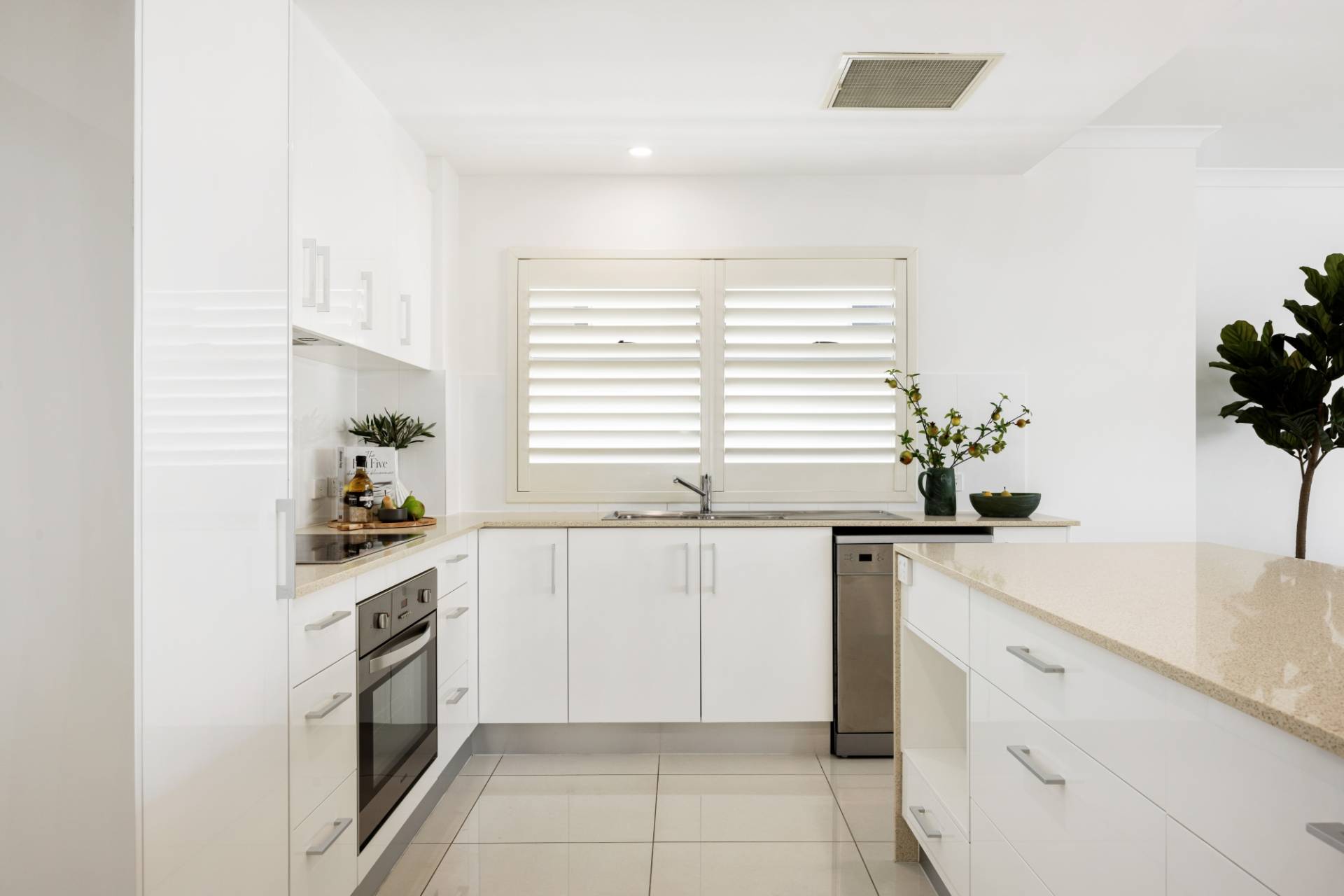 9/299-301 Bradman Avenue, Maroochydore - Thumbnail 7