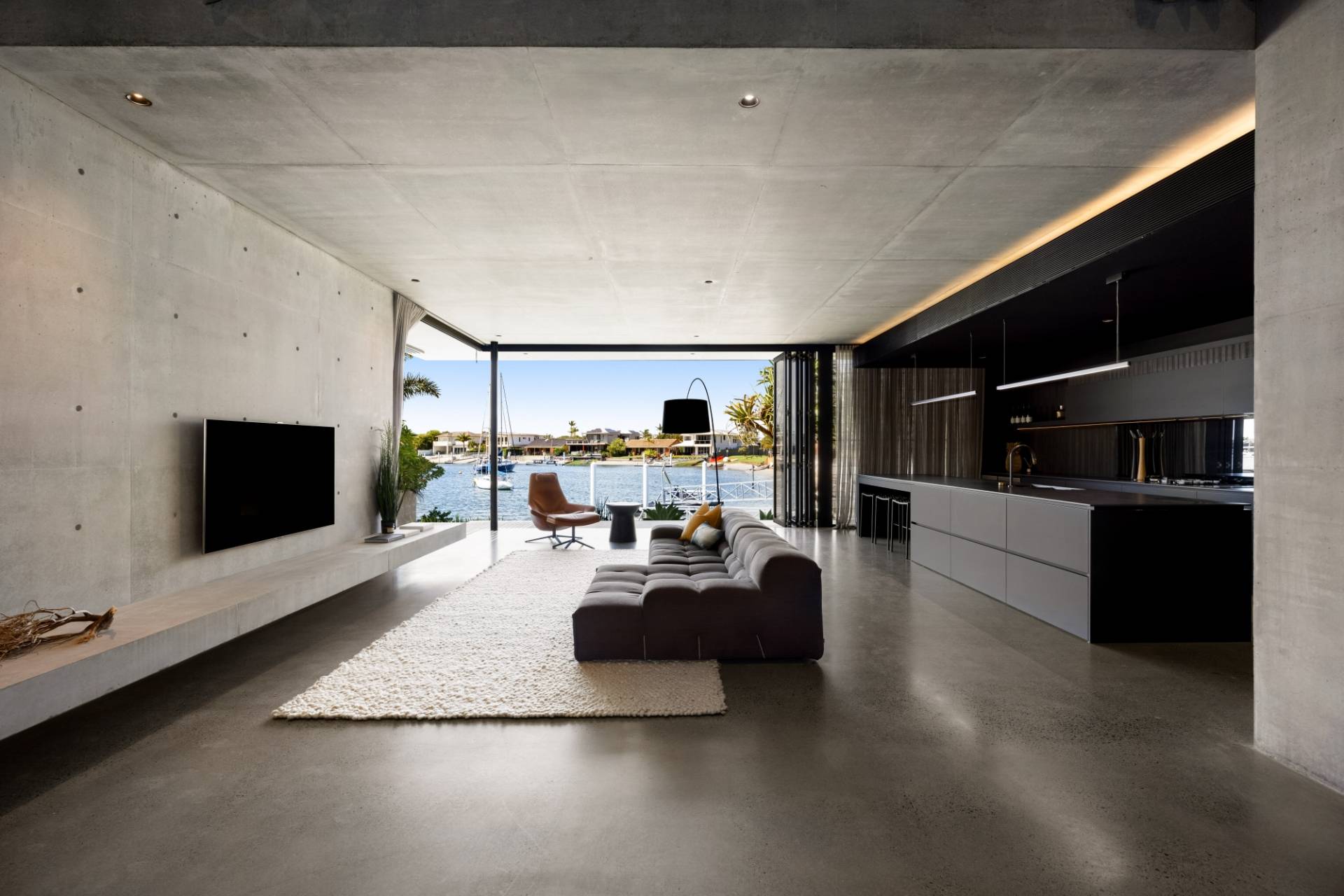 14 Elanora Avenue, Mooloolaba - Thumbnail 4