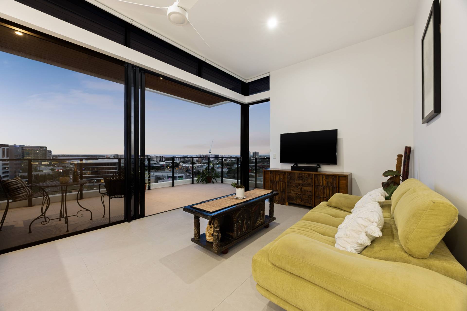 904/12 South Sea Islander Way, Maroochydore - Thumbnail 4